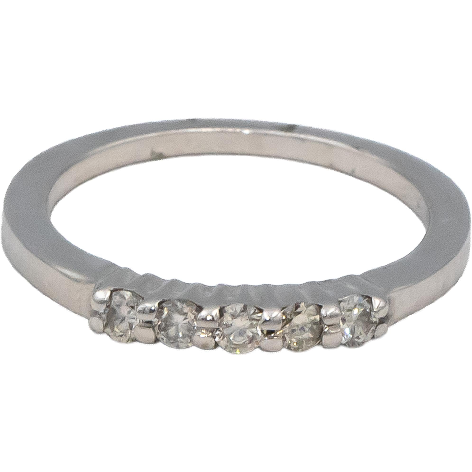 10k White Gold Round Diamond Five Stone Band Ring 0.27CT Size 6.5