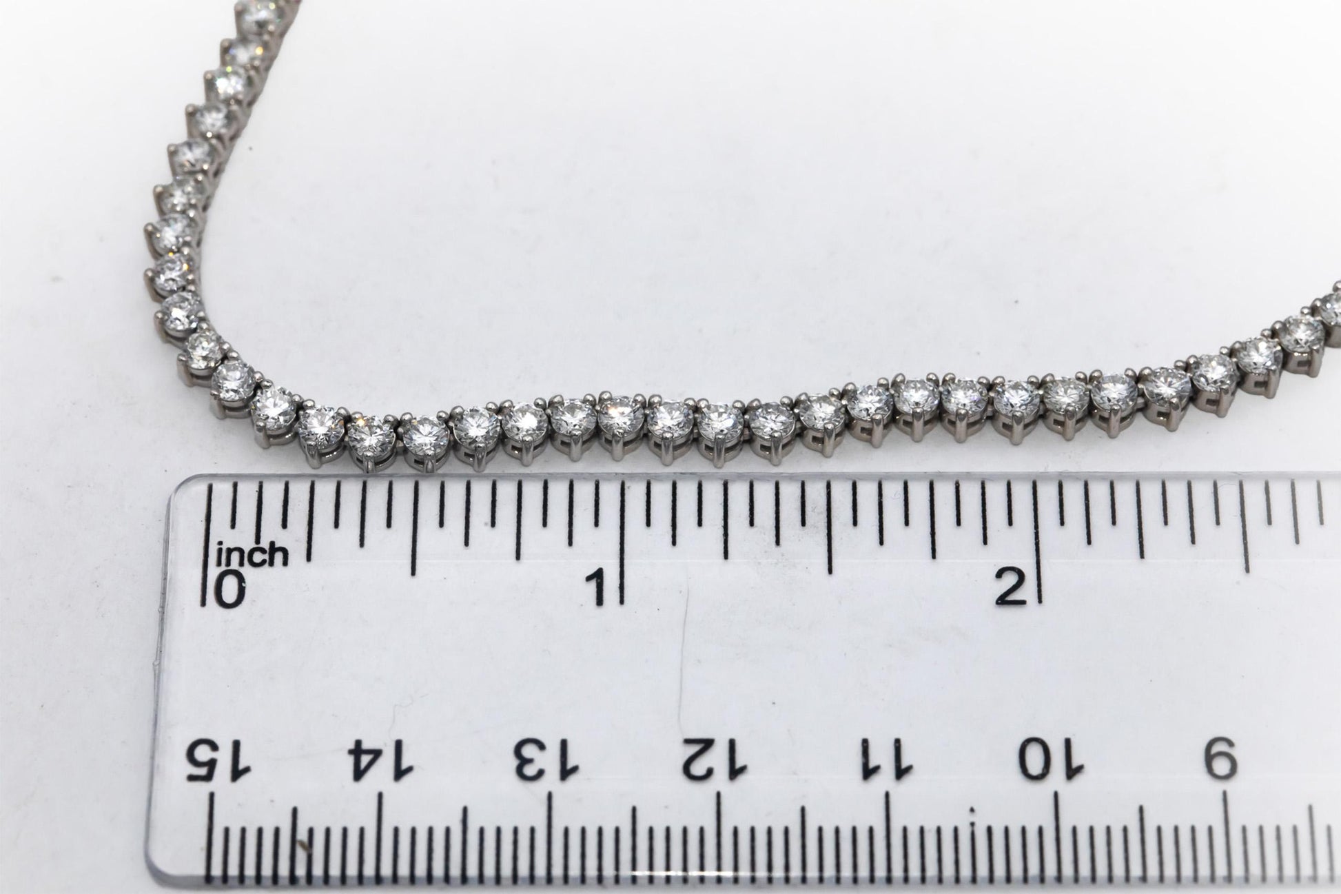 14k White Gold VS Round Diamond Three-Prong Tennis Necklace 15.46CT