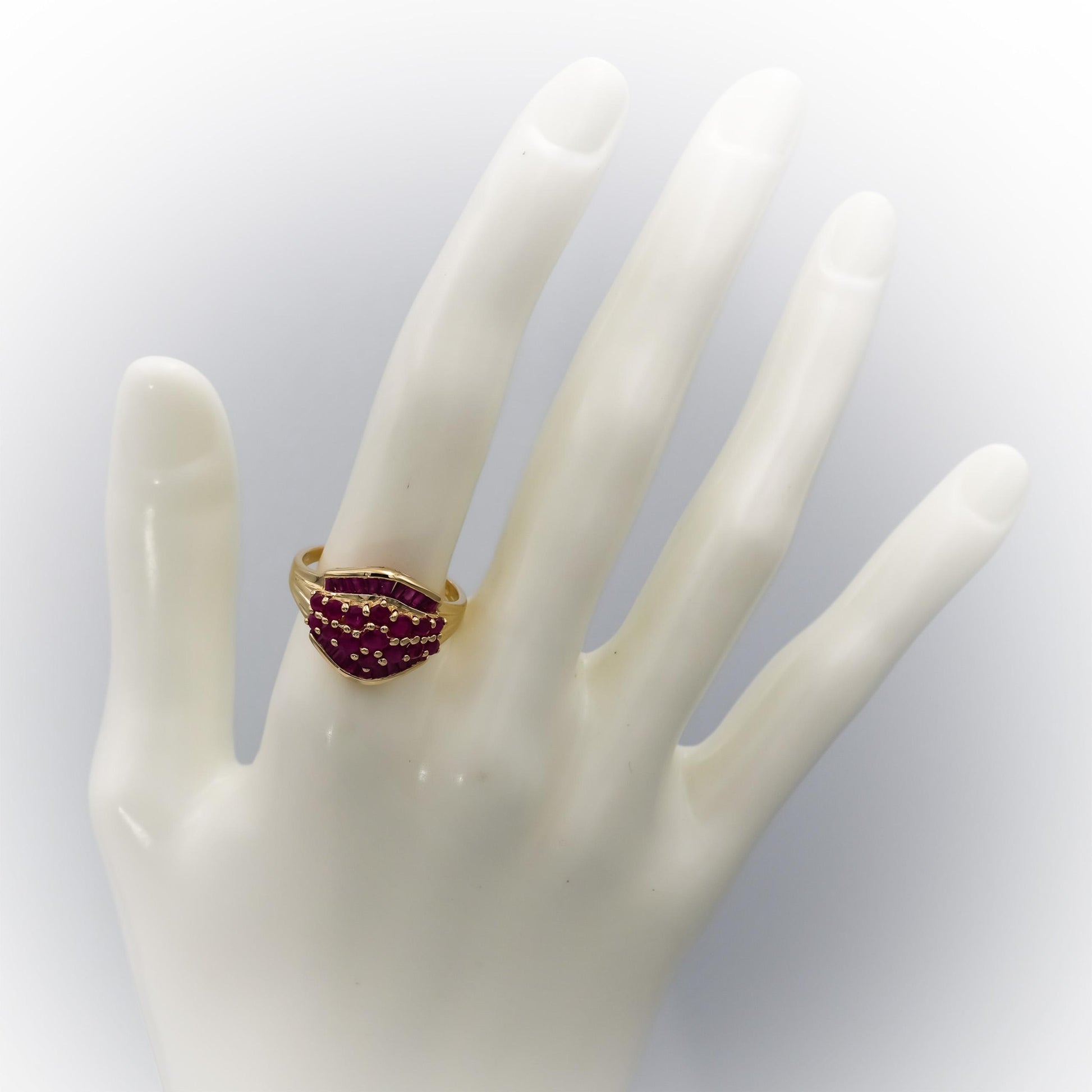 14k Yellow Gold Round and Baguette Cut Ruby Cocktail Ring 1.50CT Size 9.25