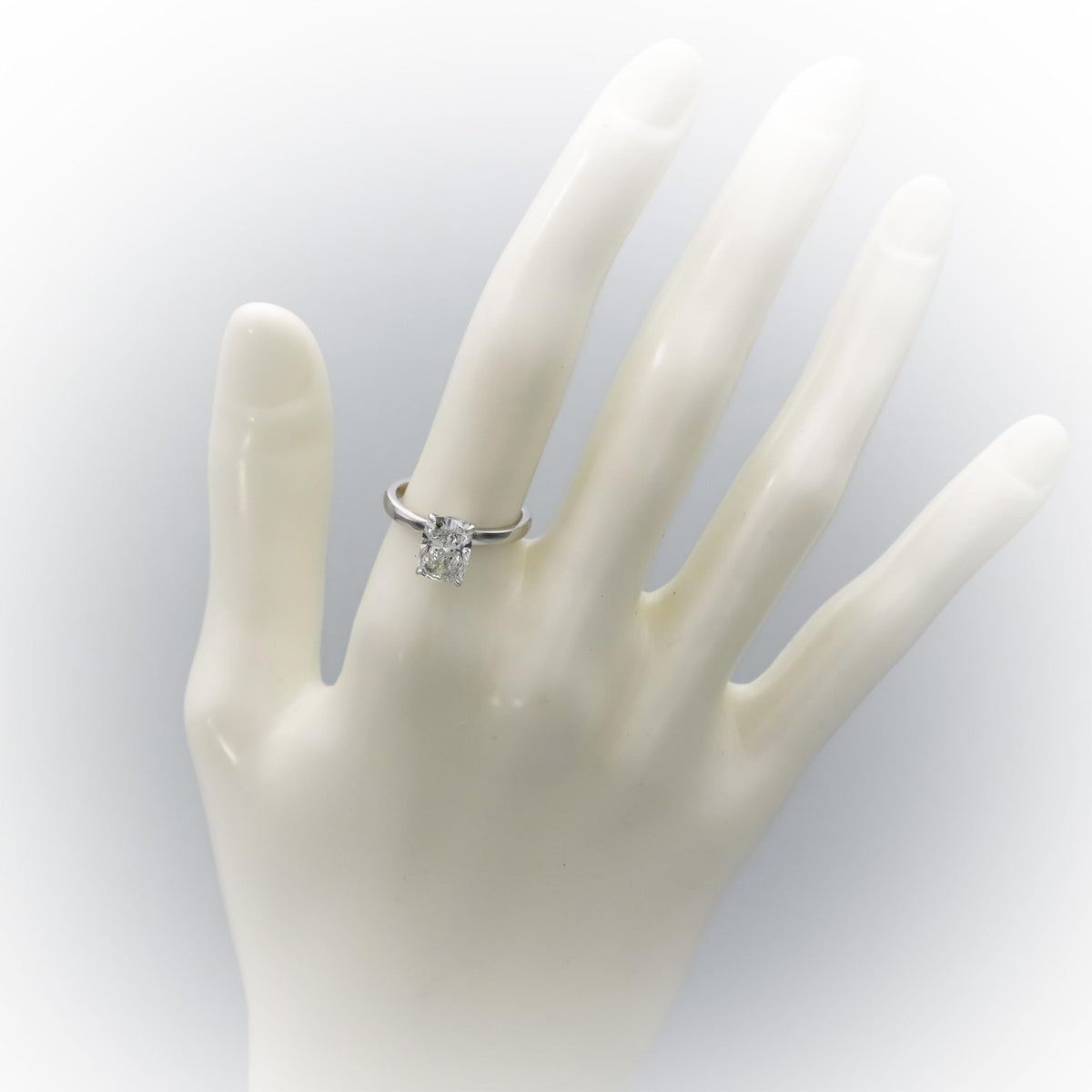 IGI 14k White Gold VS2/F Cushion Lab-Grown Diamond Ring 1.92CT Size 5.75