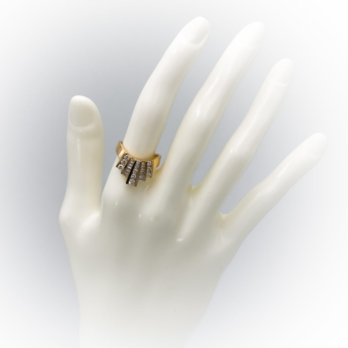 14k Yellow Gold Round and Baguette Cut Diamond Crown Ring 0.90CT Size 6.25