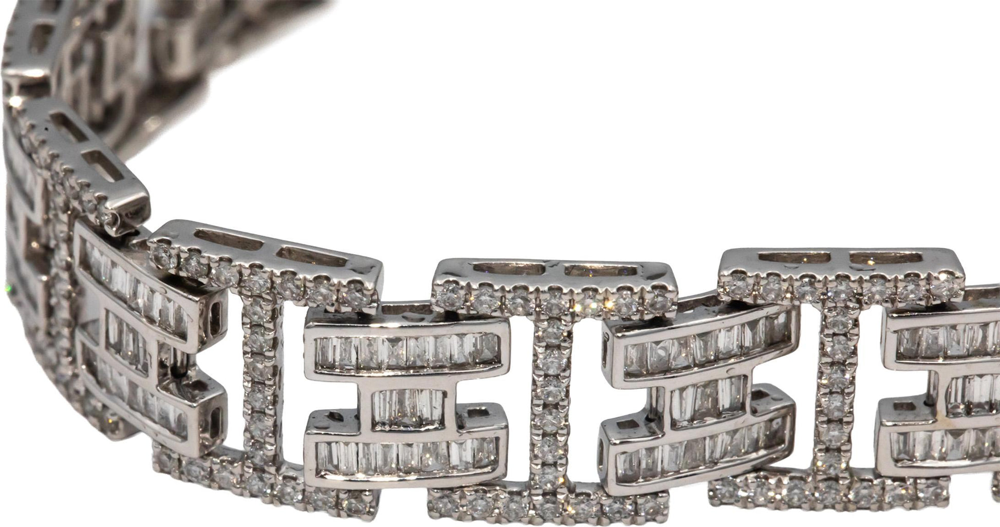 18k White Gold Round & Baguette Cut Diamond Fancy Link Bracelet 4.11CT