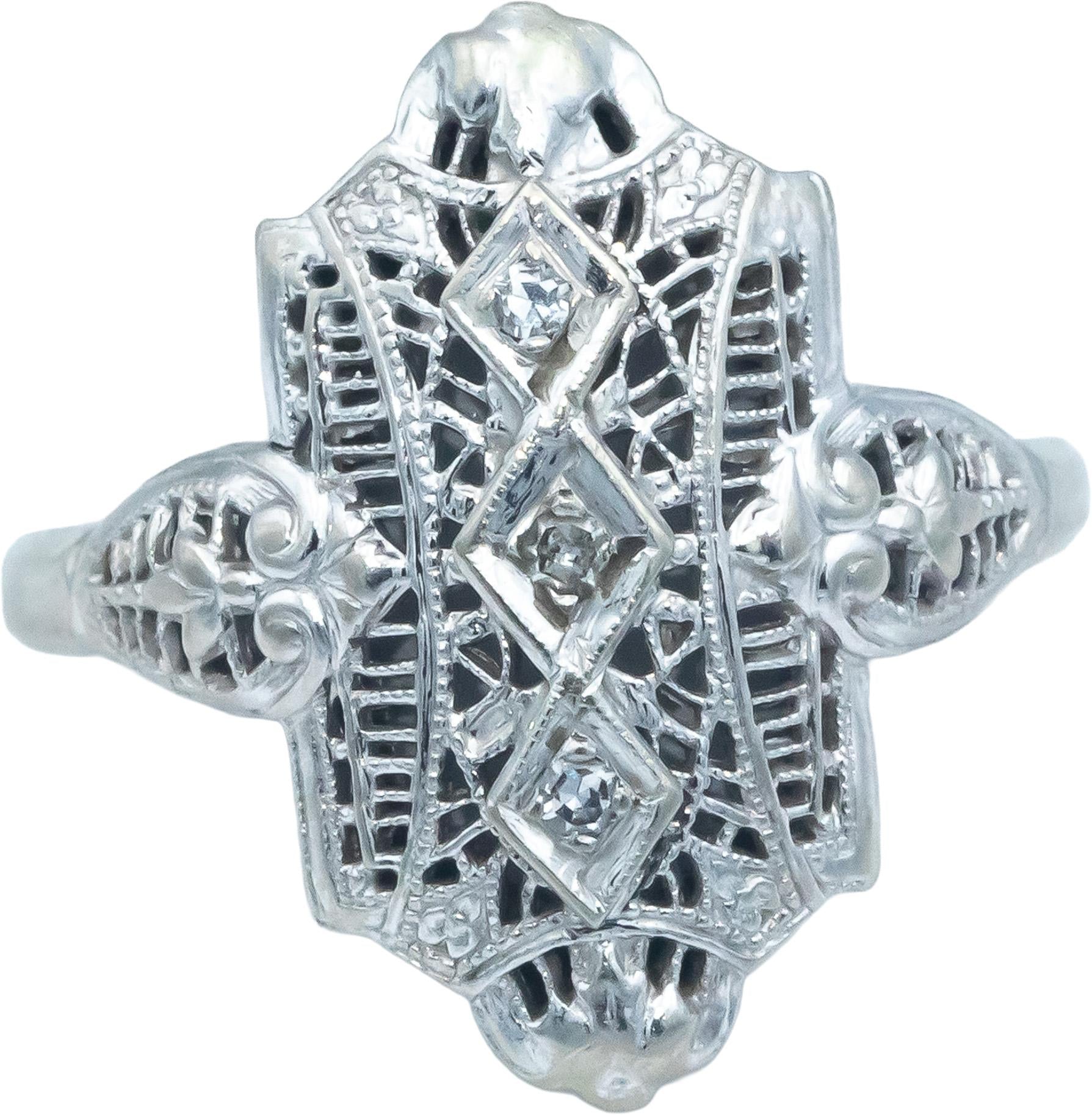 14k White Gold Jewelry Filigree Ring w/ 0.03CT Diamond Accents Size 9.5