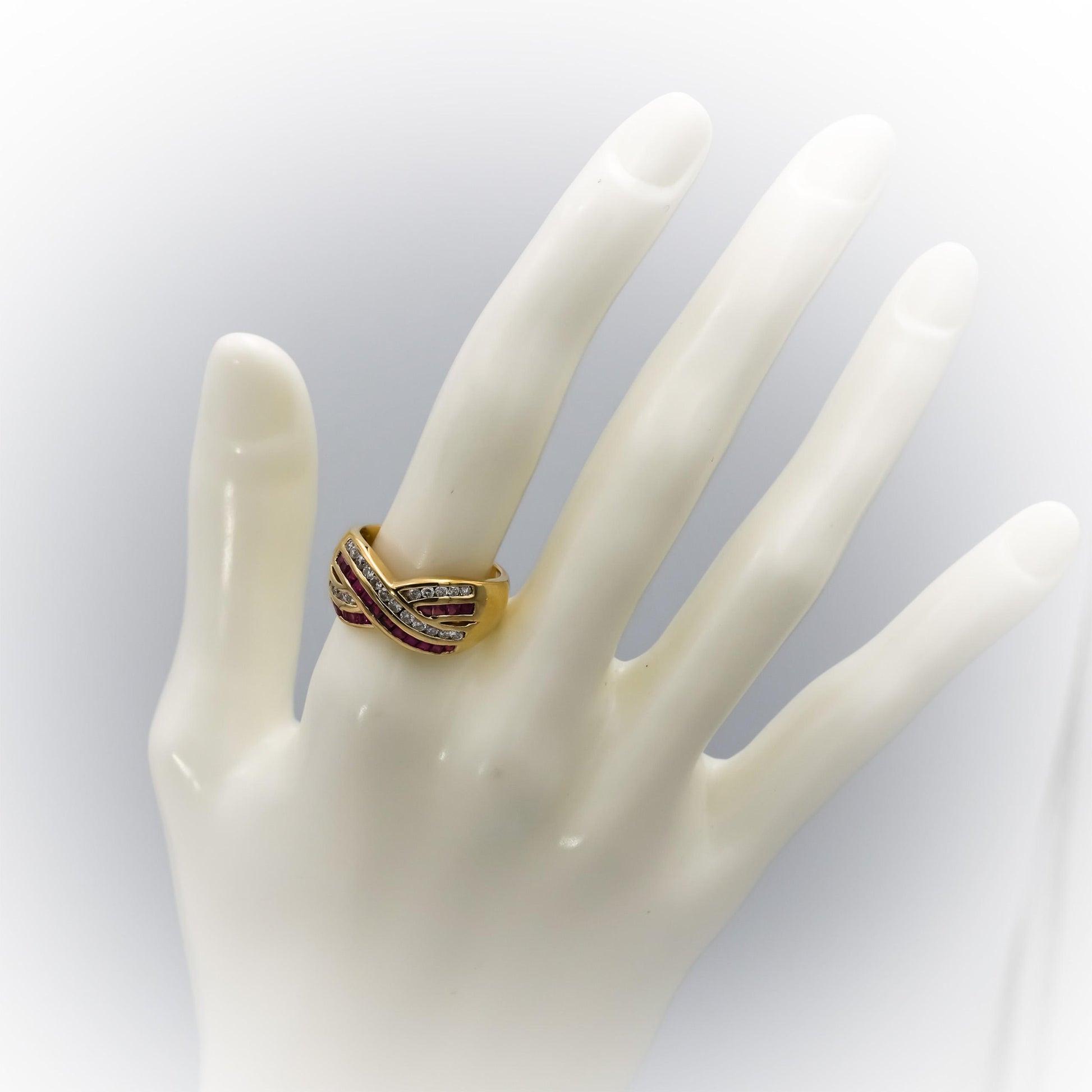 14k Yellow Gold Diamond and Ruby Crossover Band Ring 1.25CT Size 8