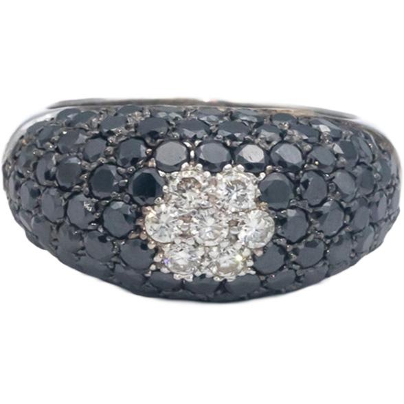 18k White Gold 2.25CT White and Black Diamond Cluster Dome Ring Size 6.5