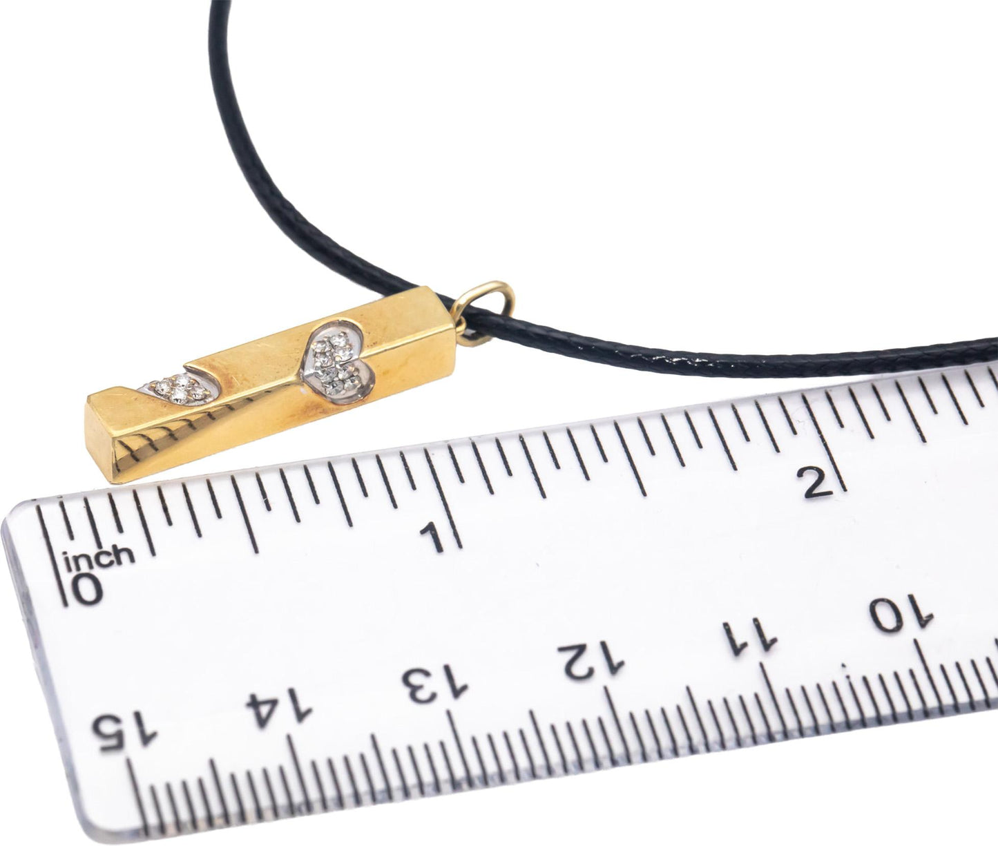 18k Yellow Gold 0.15CT Round Cut Diamond Heart Themed Bar Pendant Necklace