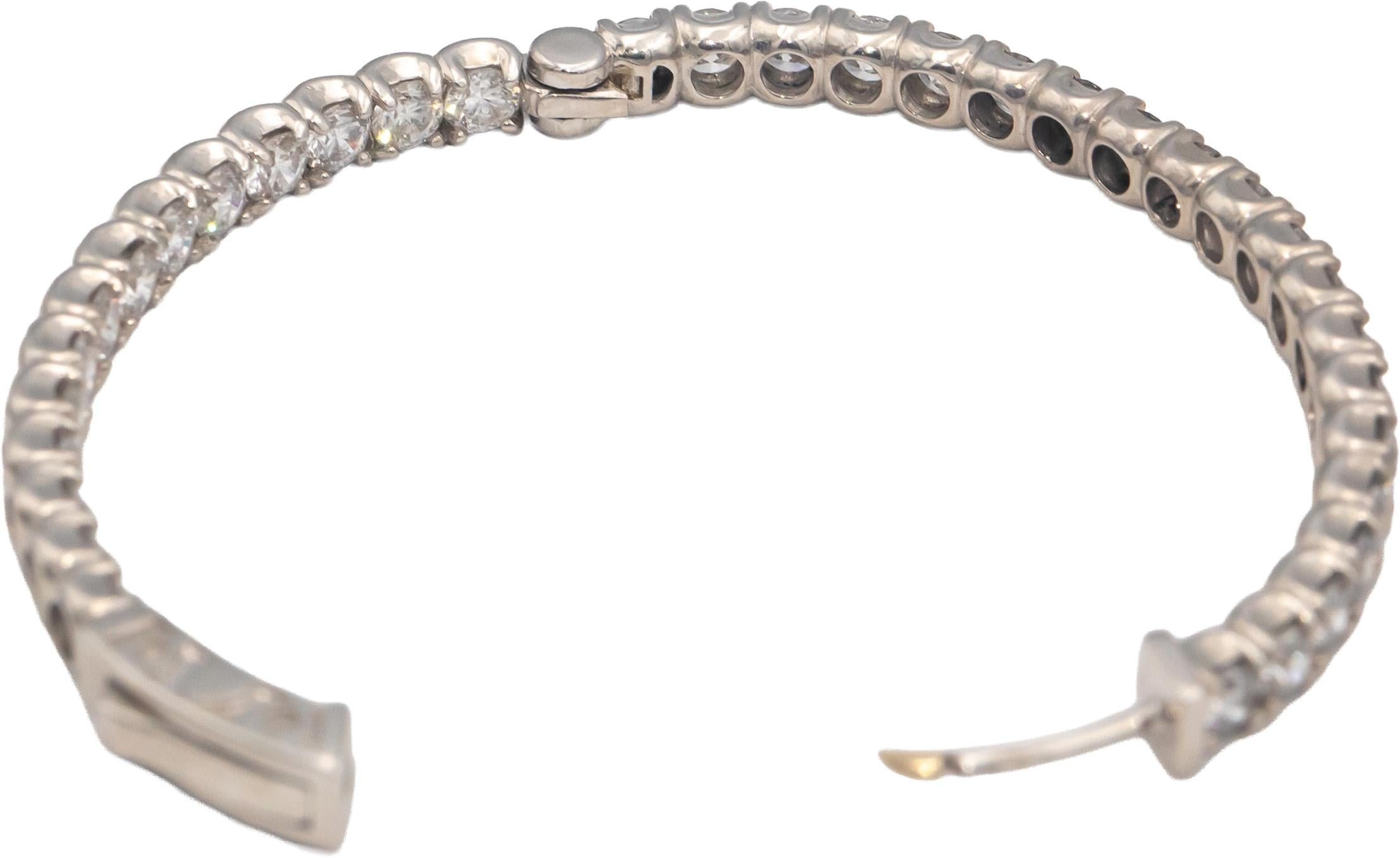 18k White Gold VS Round Diamond Oval Hoop Inside Out Earrings 5.78CT