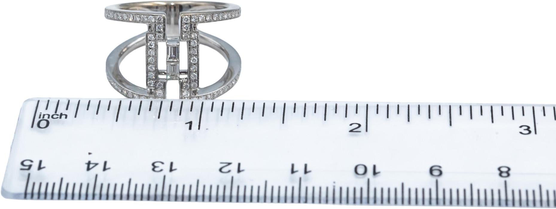 18k White Gold Round & Baguette Cut Diamond Cocktail Ring 0.45CT Size 7