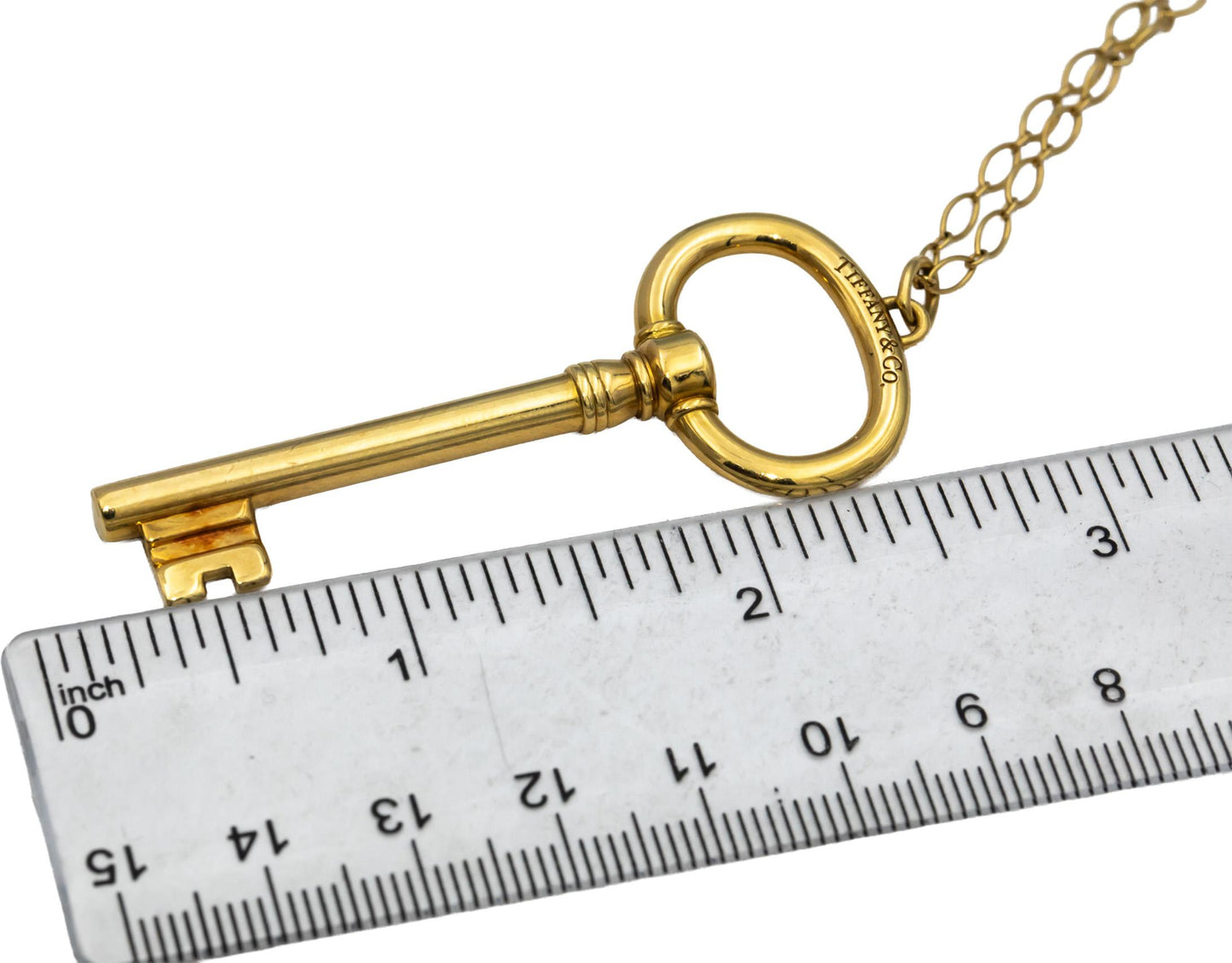 TIFFANY & CO. 18k Yellow Gold Oval Key Pendant Necklace