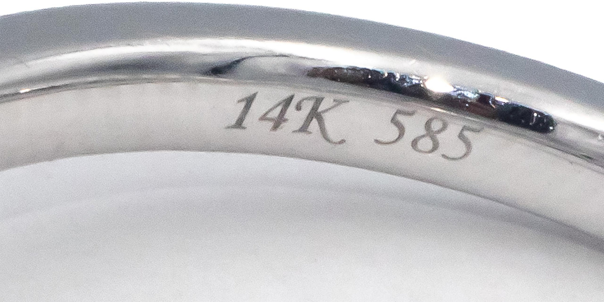 14k White Gold 1.78CT Round Cut Diamond and Oval Cut Sapphire Ring Size 6