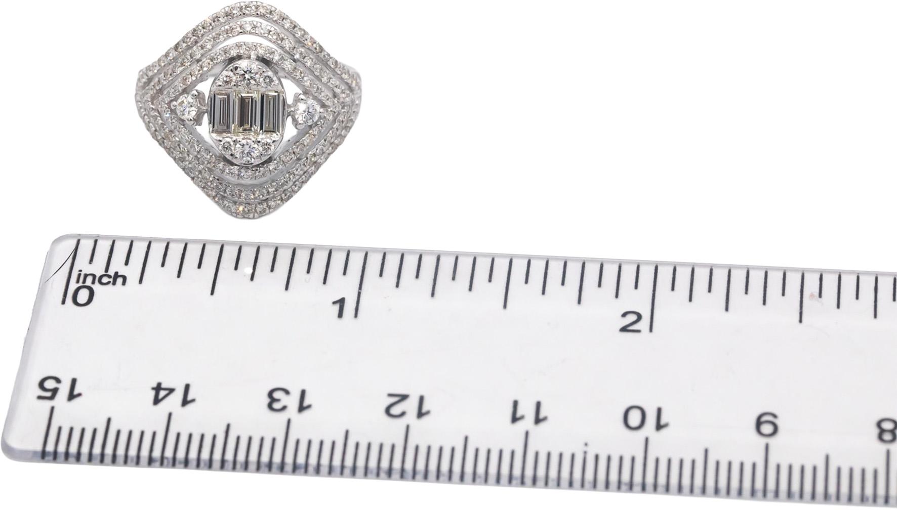 18k White Gold Jewelry 1.37CT VS Diamond Cluster Cocktail Ring Size 7