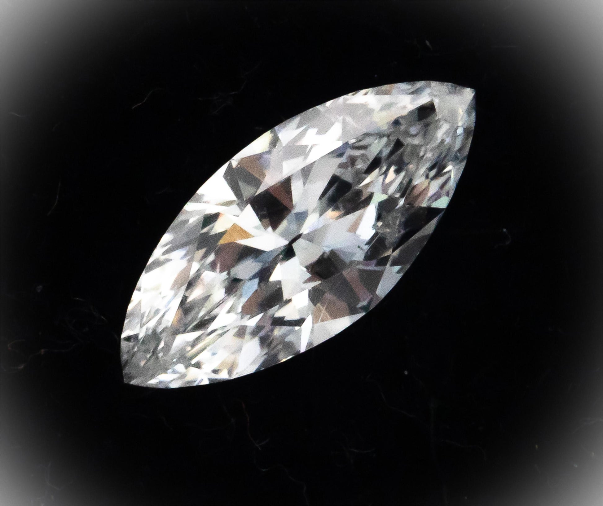 GIA Certified 0.84CT SI2/D Marquise Cut Loose Diamond