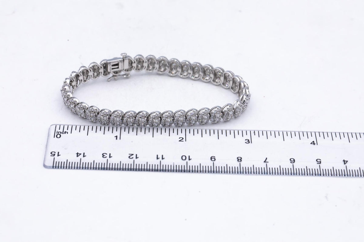 14k White Gold Lab-Grown VS Round Diamond Fancy Pave Cluster Bracelet 5.0CT