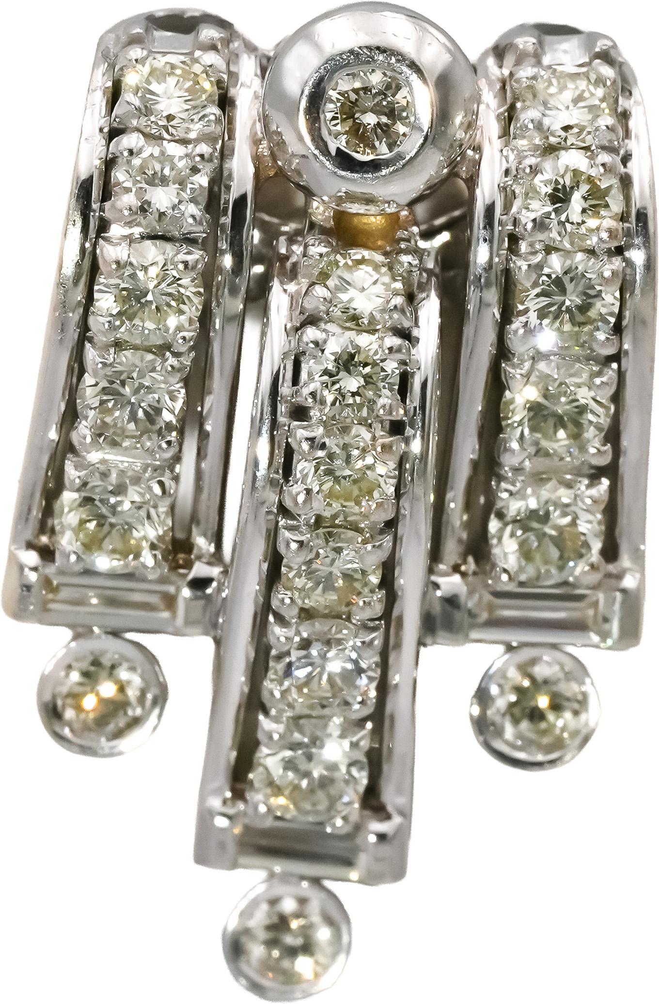 18k White Gold Round and Emerald Cut VS Diamond Earrings 1.50