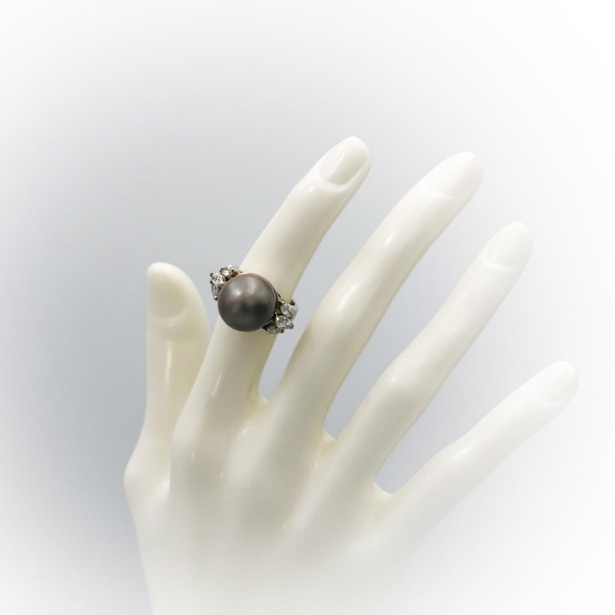 18k White Gold Diamond and Gray Pearl Cocktail Ring 1.10-1.25CT Size 5