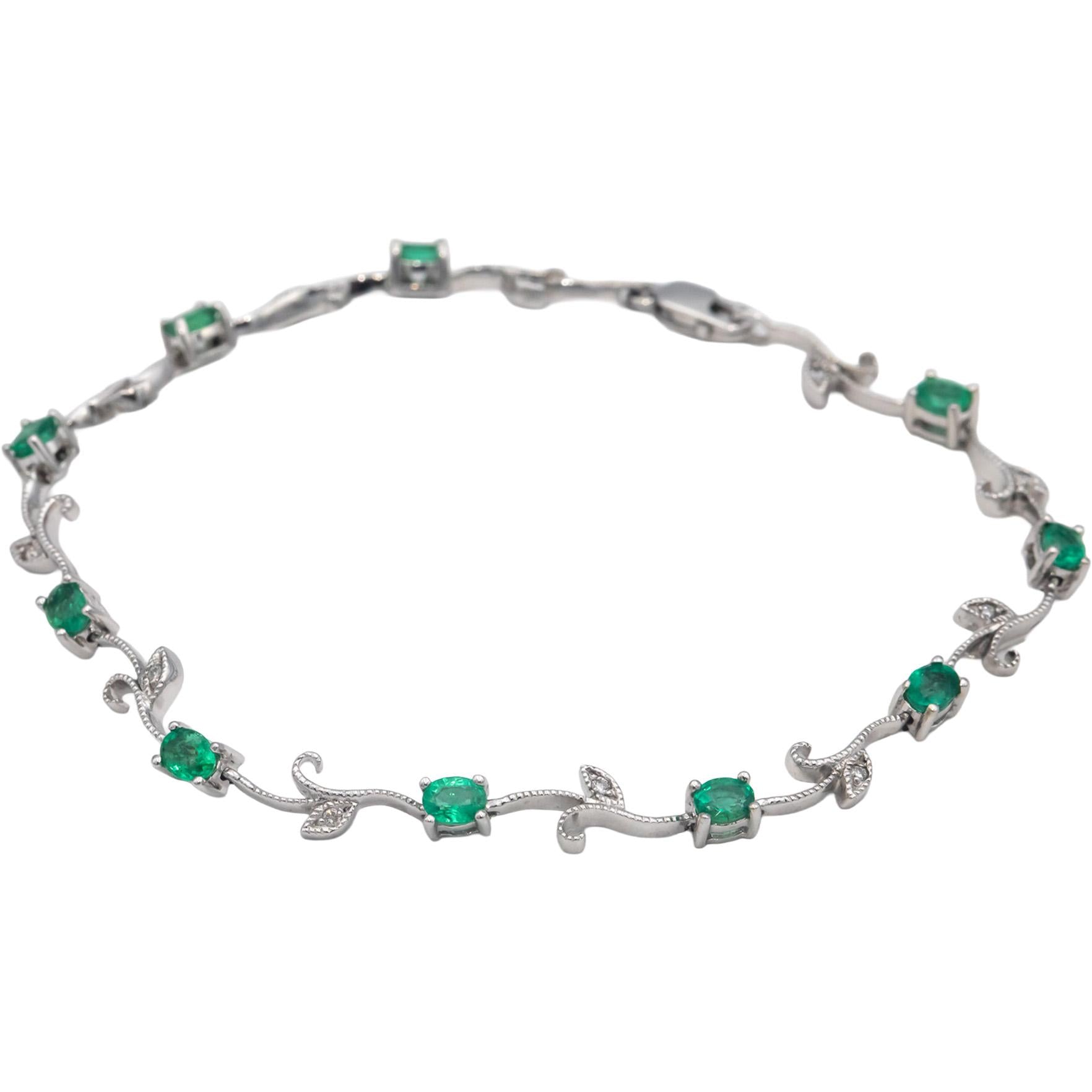14k White Gold Diamond and Emerald Fancy Floral Link Bracelet 1.56CT