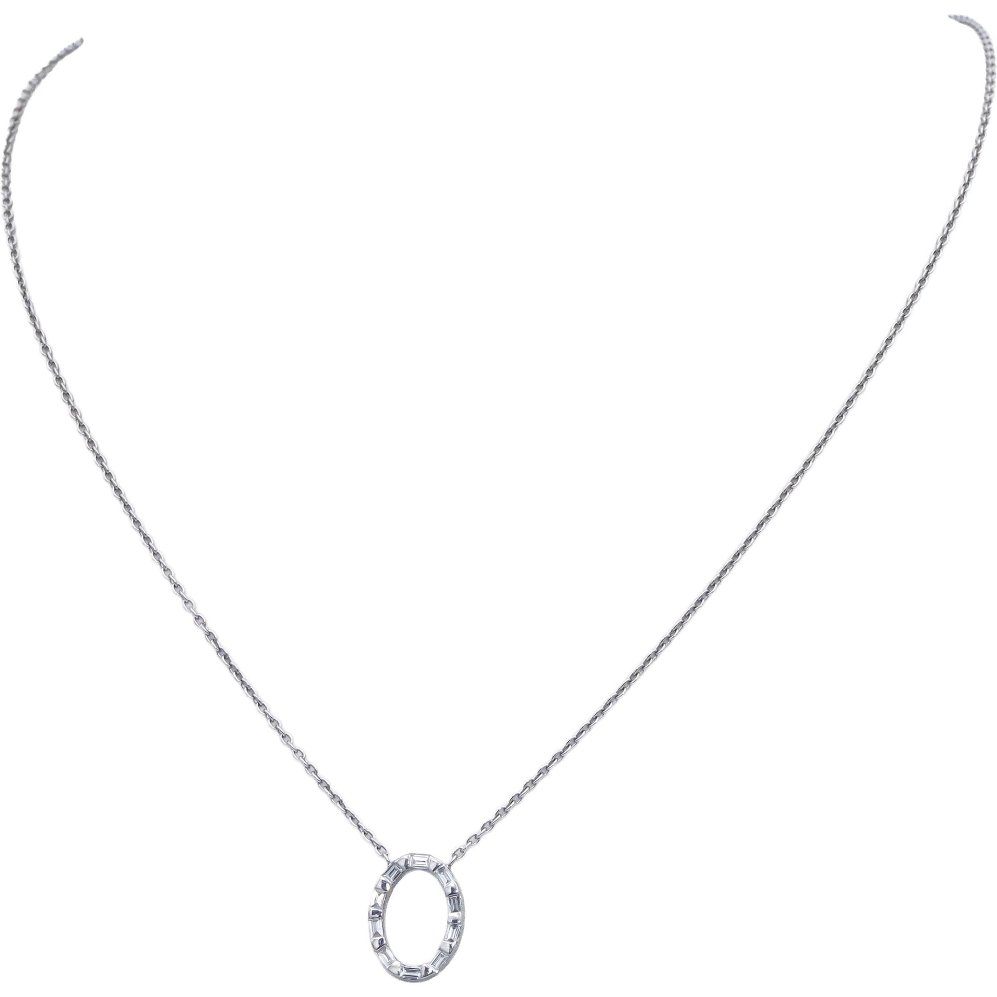 Diamond 18k White Gold VS Baguette Bar Set Oval Pendant Necklace 0.20CT
