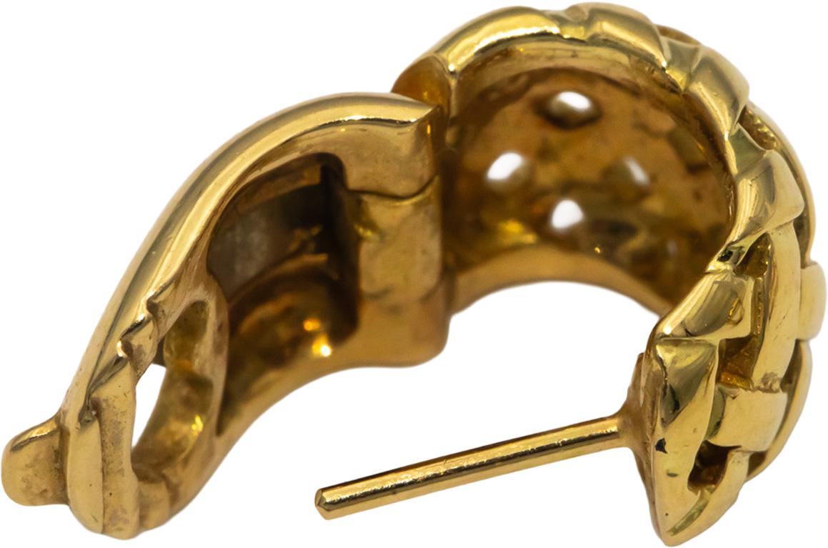 TIFFANY & CO. 18k Yellow Gold Vannerie Basket Weave Huggie Hoop Earrings