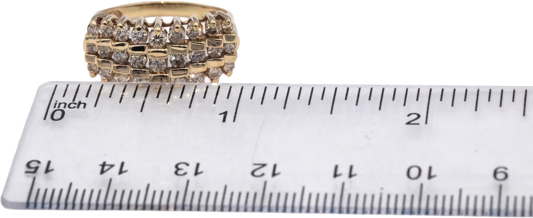 10k Yellow Gold Round Diamond Pyramid Style Ring 0.75CT Size 7