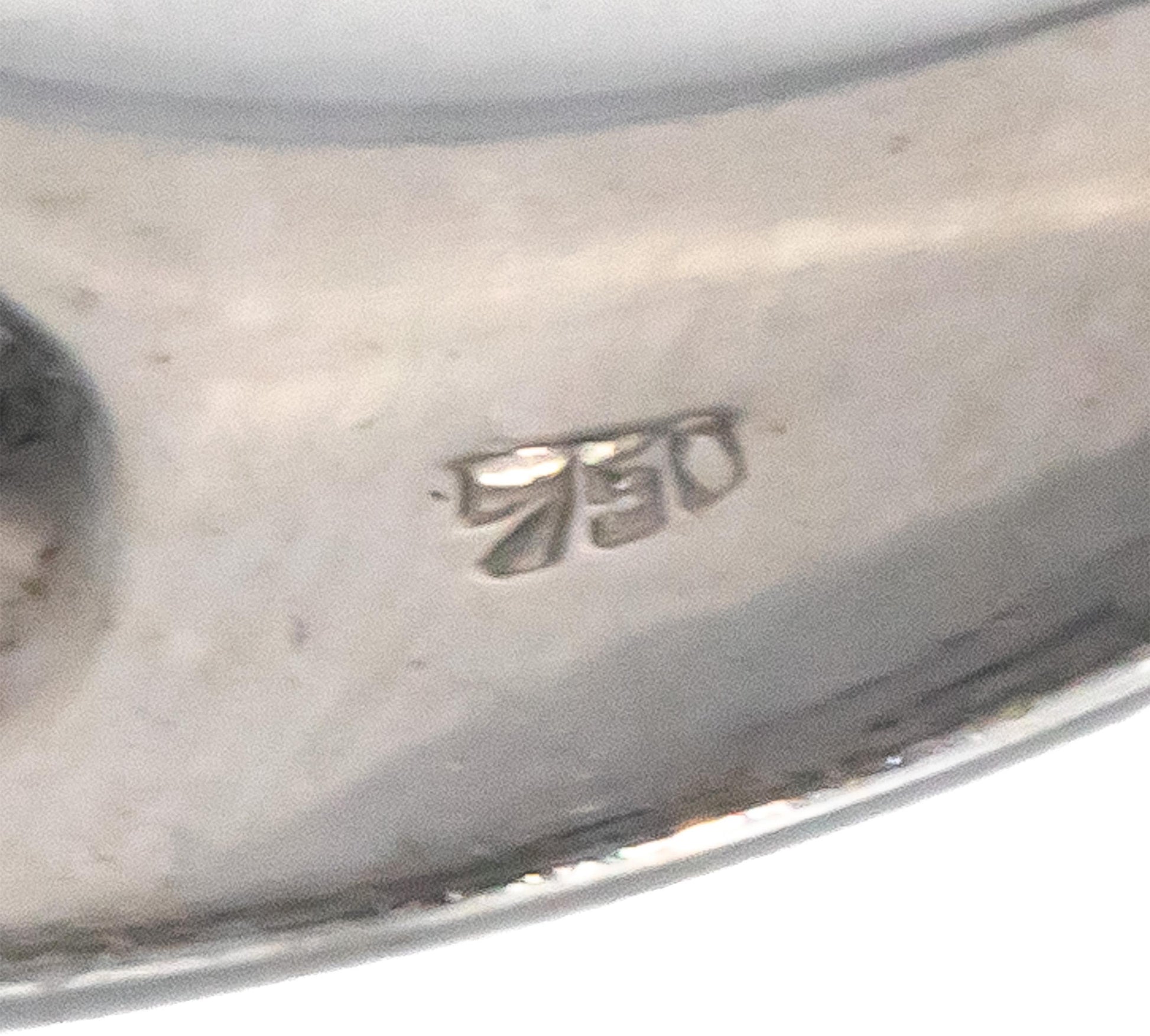 18k White Gold 2.25CT White and Black Diamond Cluster Dome Ring Size 6.5