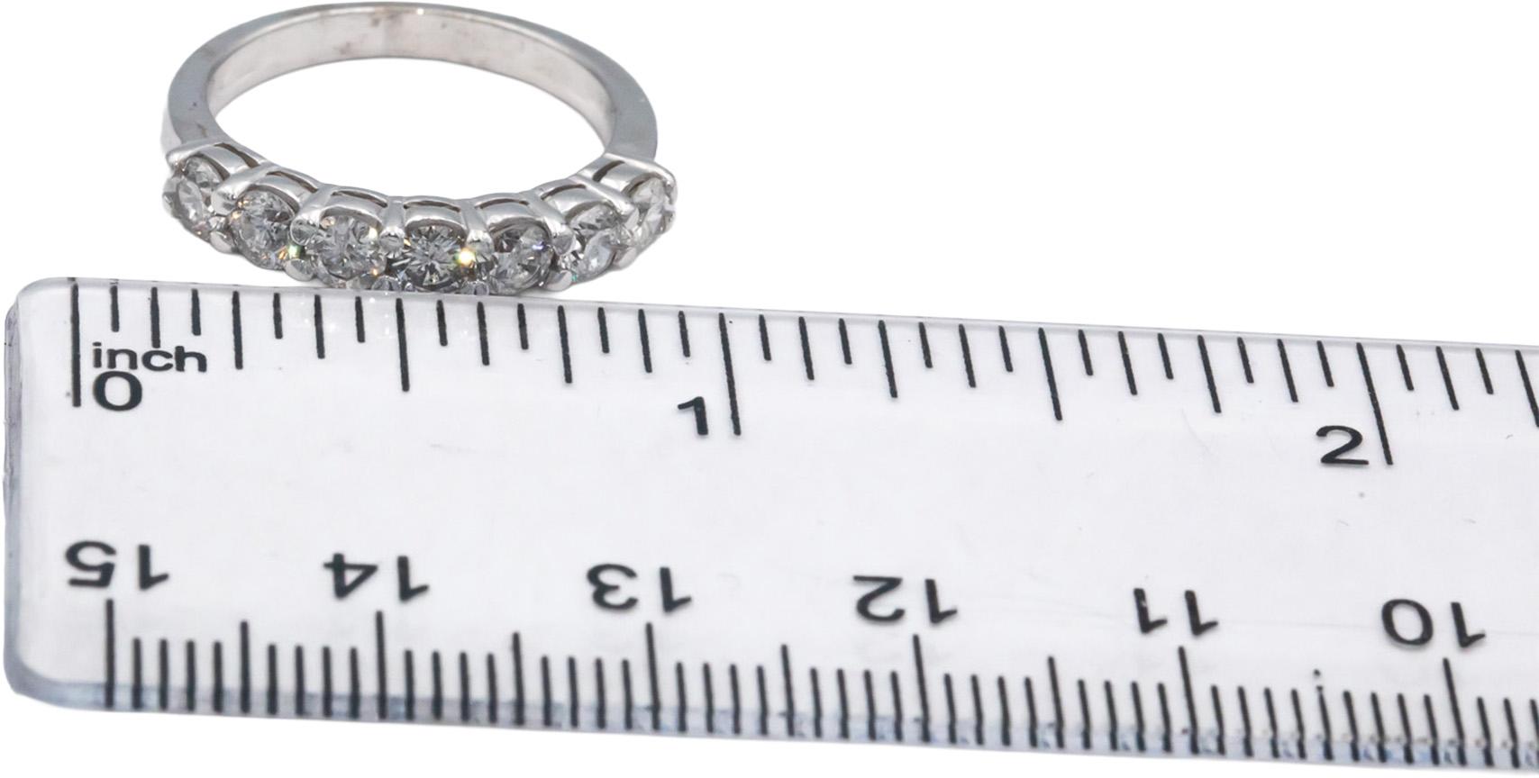 10k White Gold 1.04CT Round Cut Diamond Anniversary Band Ring Size 6