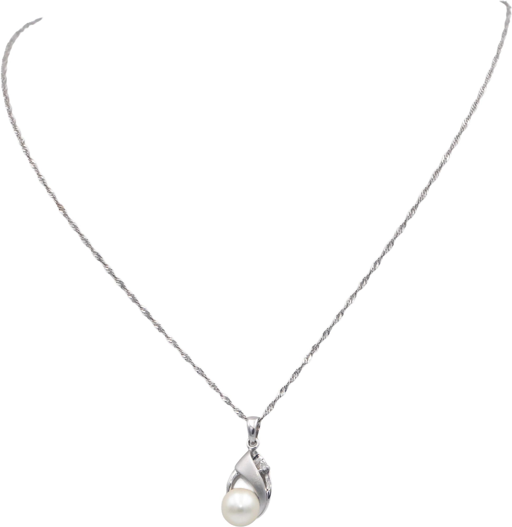 14k White Gold Jewelry 7.3mm Pearl and Diamond Accent Pendant Necklace