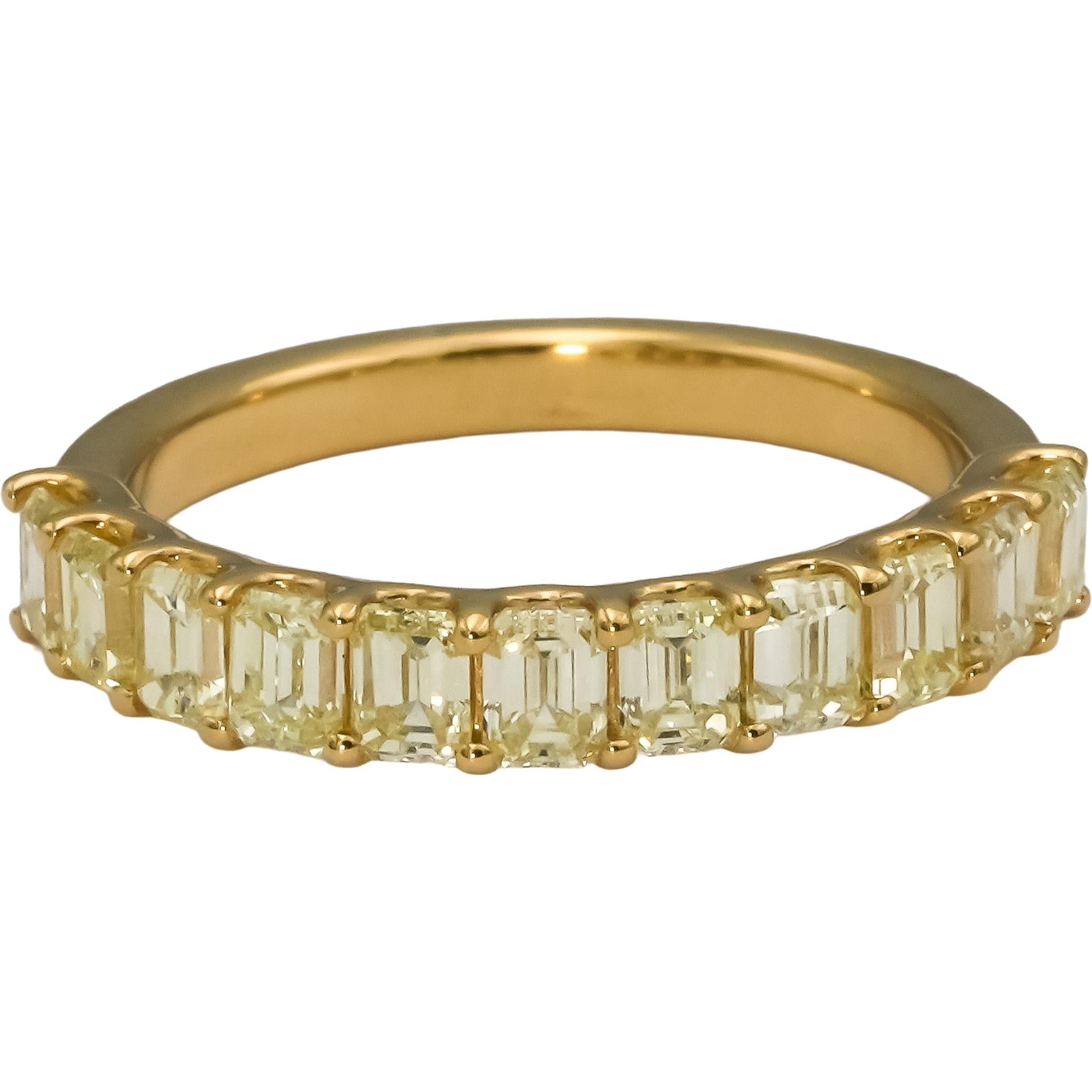 14k Yellow Gold VS Light Yellow Emerald Cut Diamond Band Ring 1.81CT Size 6