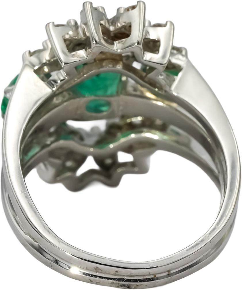 14k White Gold VS Diamond and Emerald Cocktail Ring 3.0CT Size 6.25