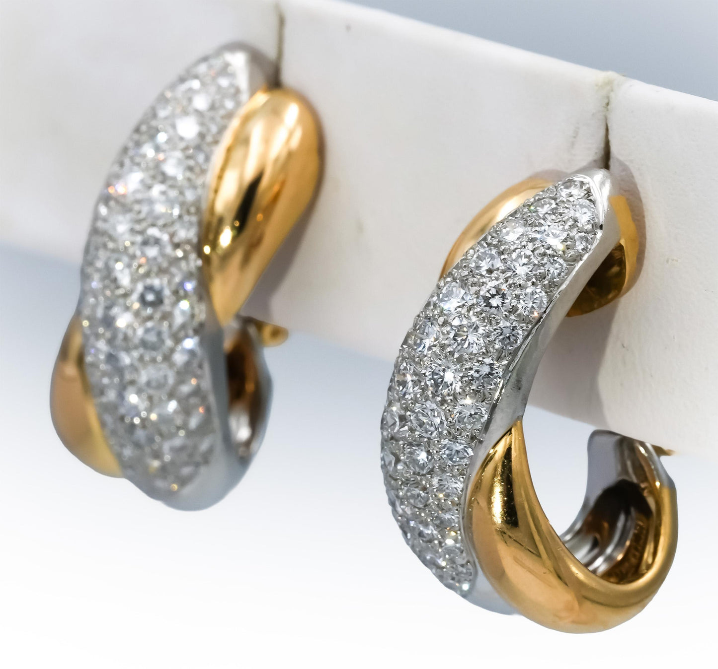 CARTIER 18k Gold Platinum VS Round Diamond Crossover Earrings 3.0CT
