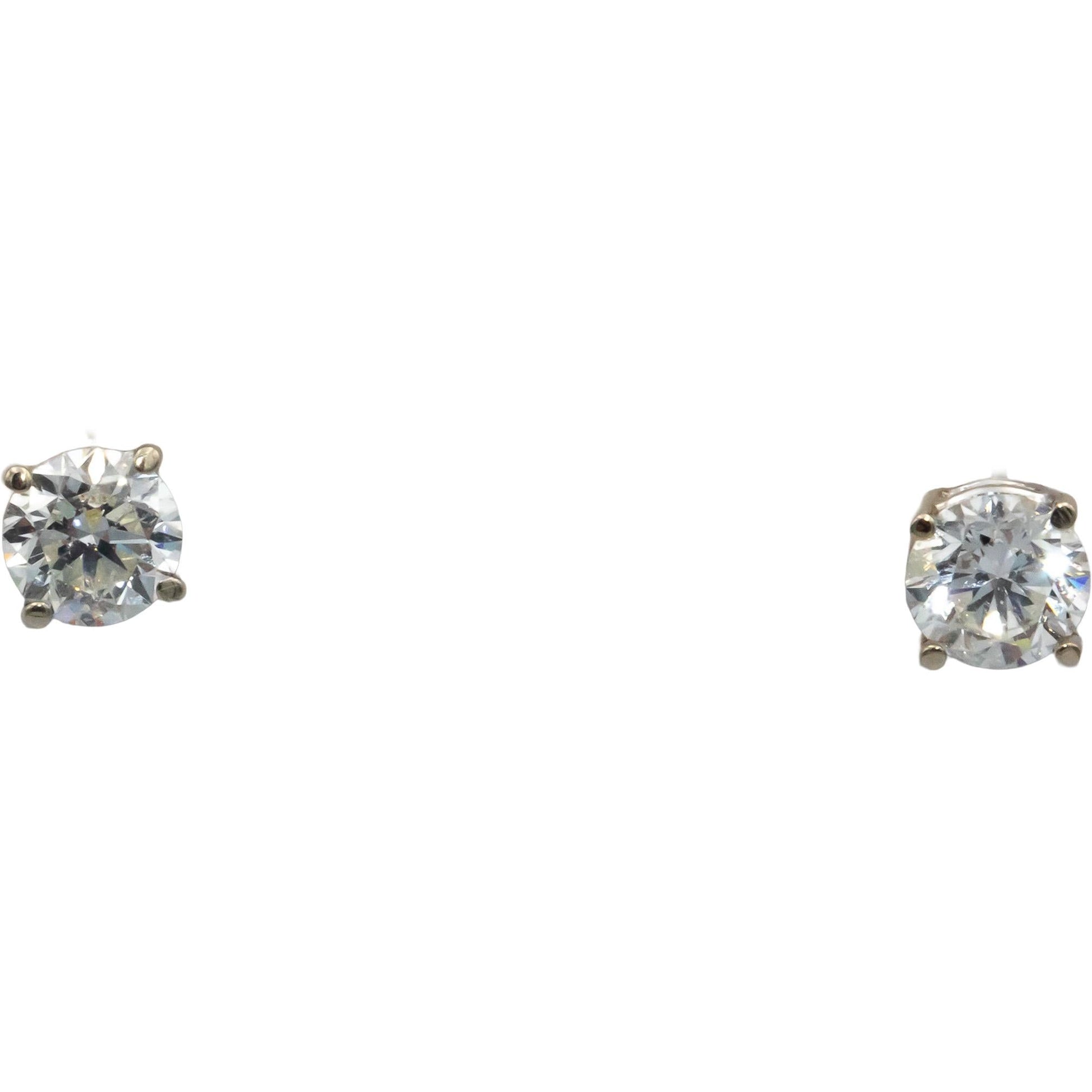 18k White Gold 1.04CT Round Cut Diamond Stud Earrings