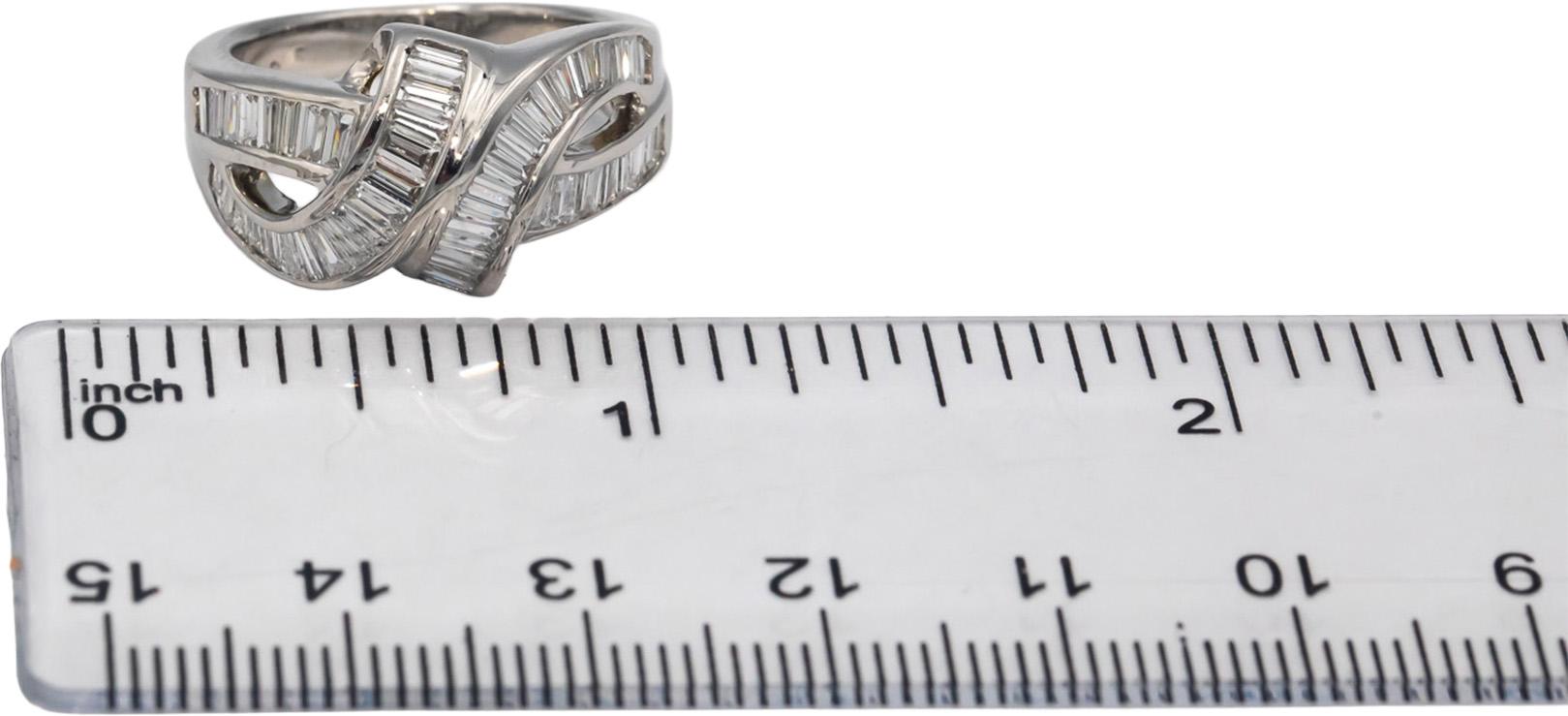 18k White Gold VS Baguette Cut Diamond Ribbon Band Ring 3.0CT Size 6.5