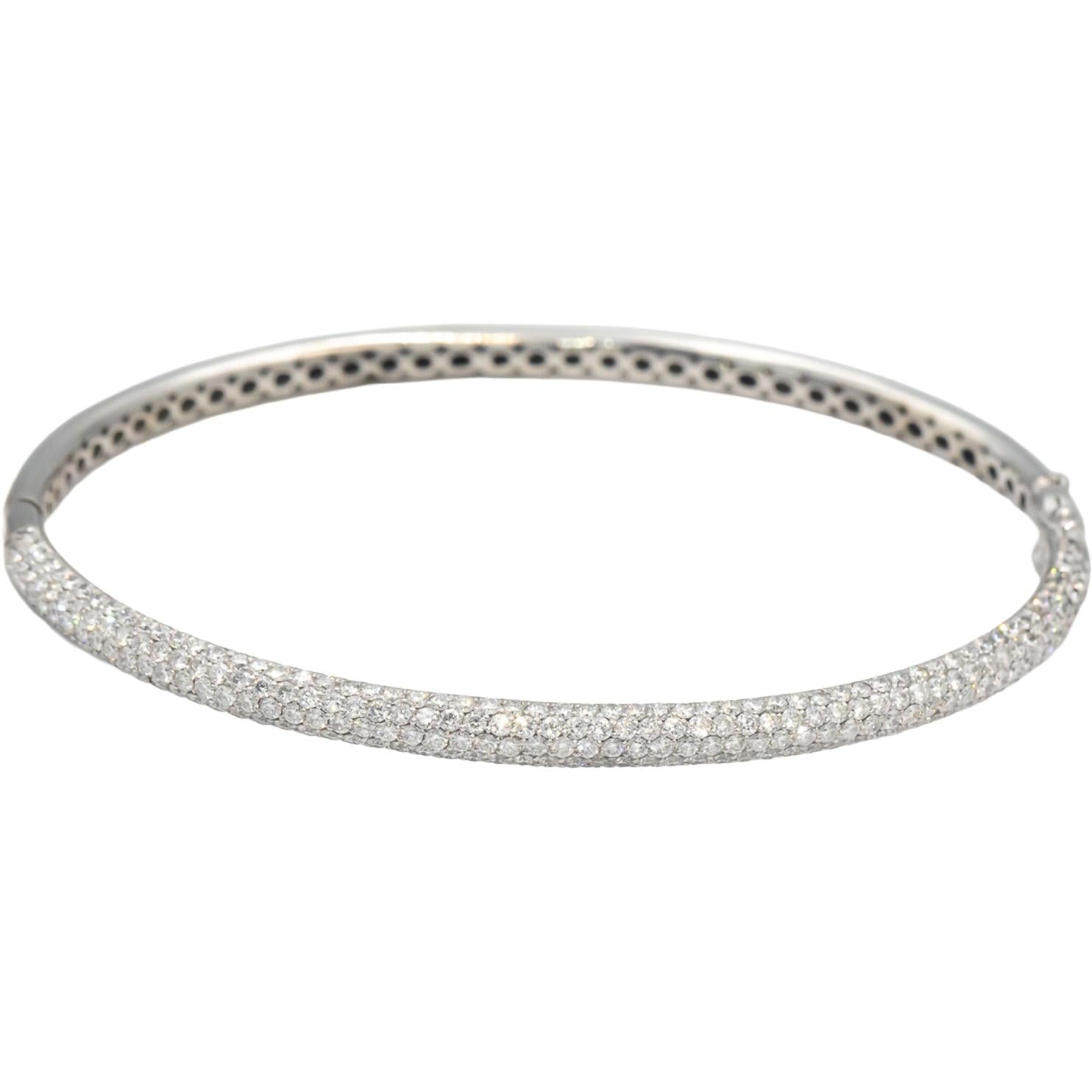 18k White Gold VS Round Cut Diamond Pave Bangle Bracelet 2.0CT