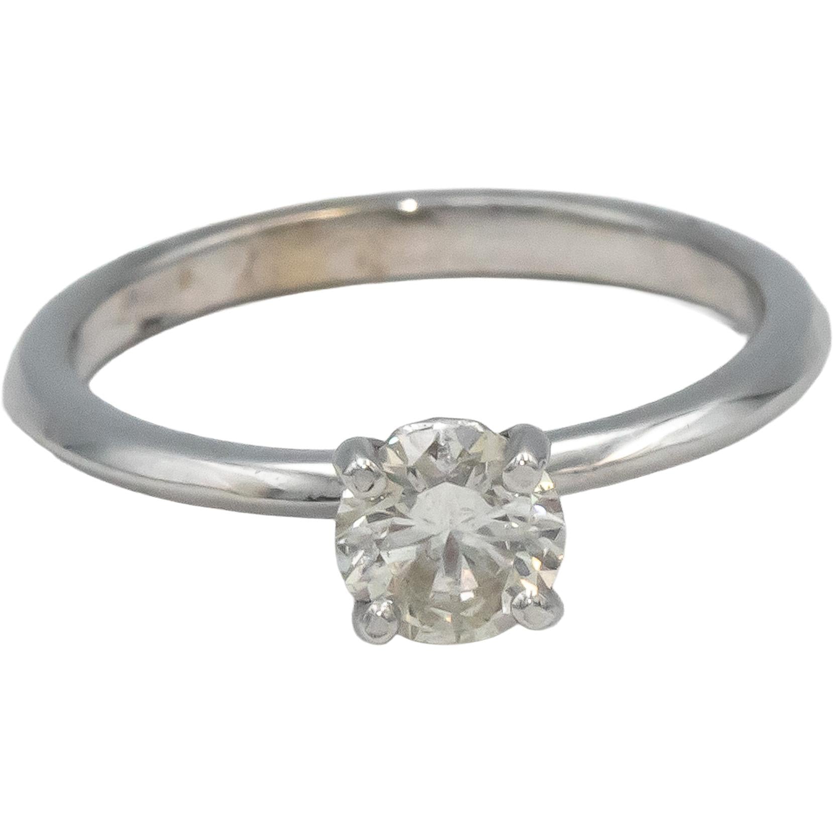 14k White Gold Round Diamond Solitaire Engagement Ring 0.58CT Size 6