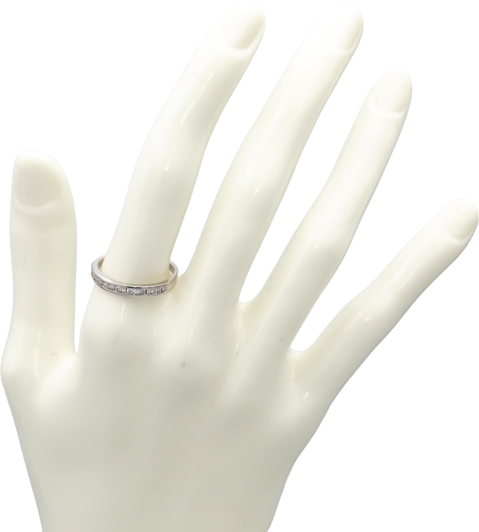 14k White Gold Round & Baguette Cut Diamond Anniversary Band Ring 0.25 Size 8