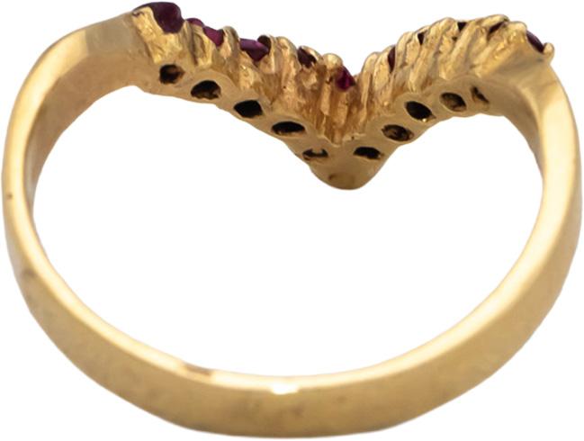 14k Yellow Gold Round Ruby Chevron Ring 0.30CT Size 6.25