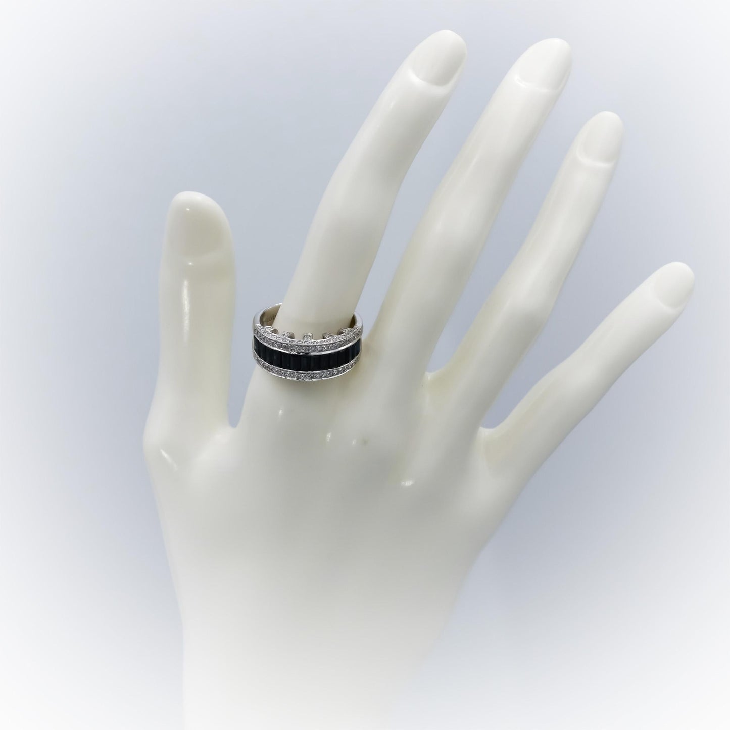 LE VIAN 14k White Gold Diamond and Sapphire Band Ring 2.25CTW Size 7.75