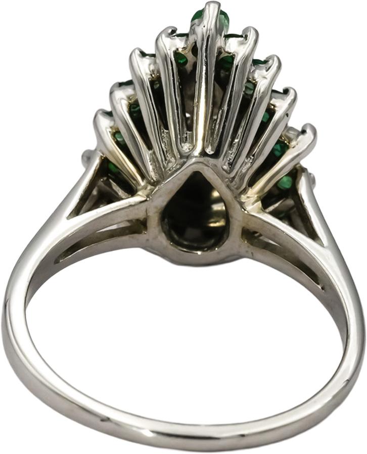 Vintage 14k White Gold Diamond & Emerald Cluster Cocktail Ring 0.61CT Size 8.25