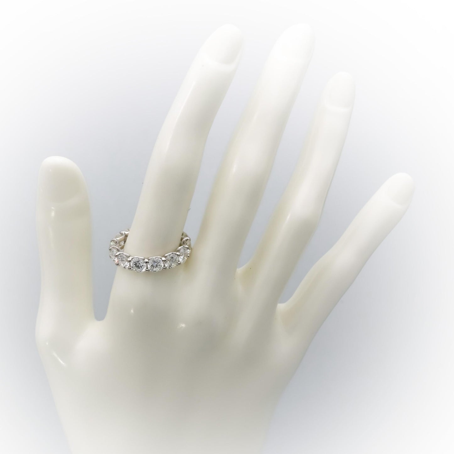 14k White Gold VS Round Natural Diamond Eternity Band Ring 5.76CT Size 7.5