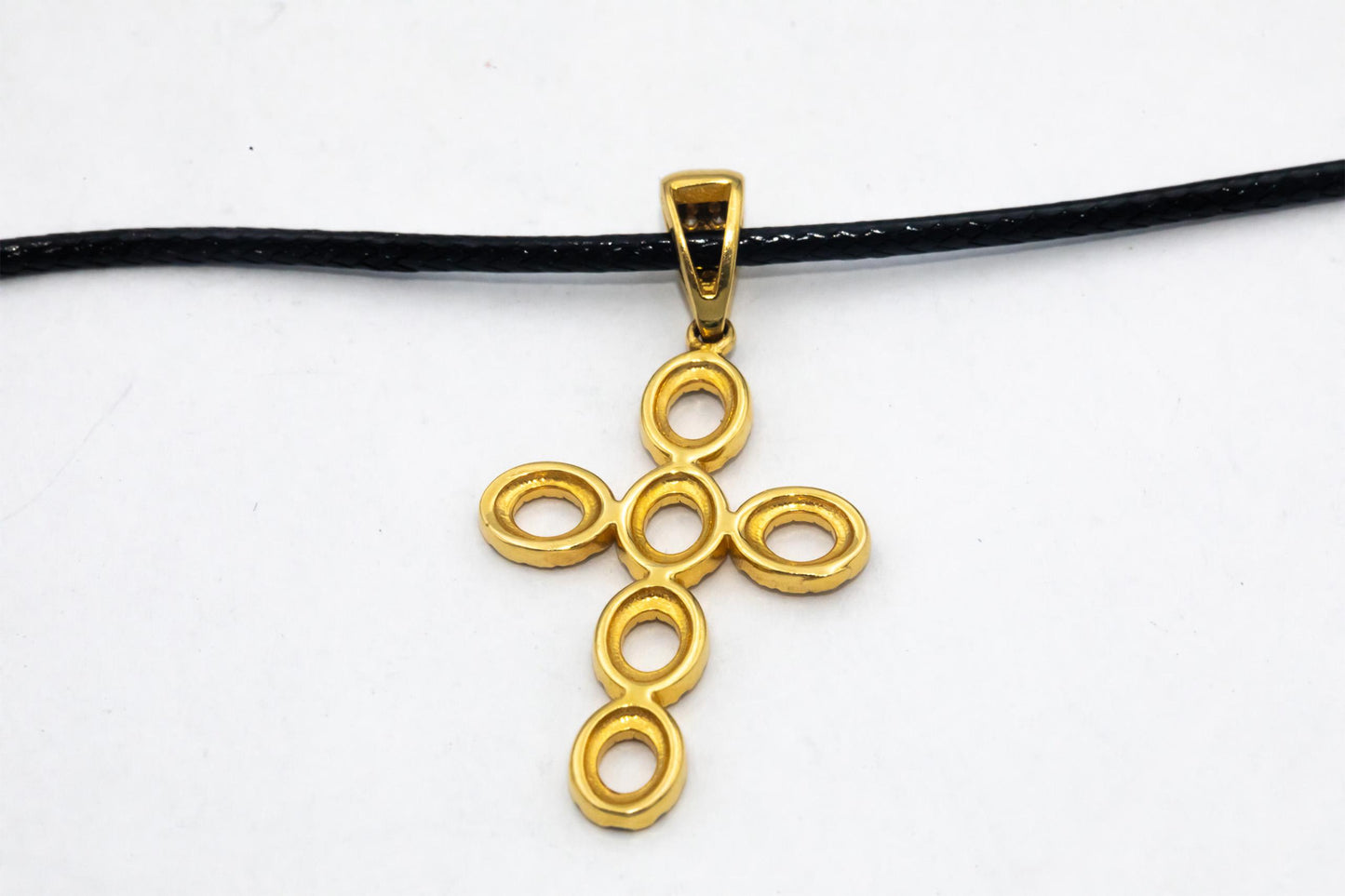 14k Yellow Gold 0.40CT Diamond Cross Crucifix Pendant Cord Necklace