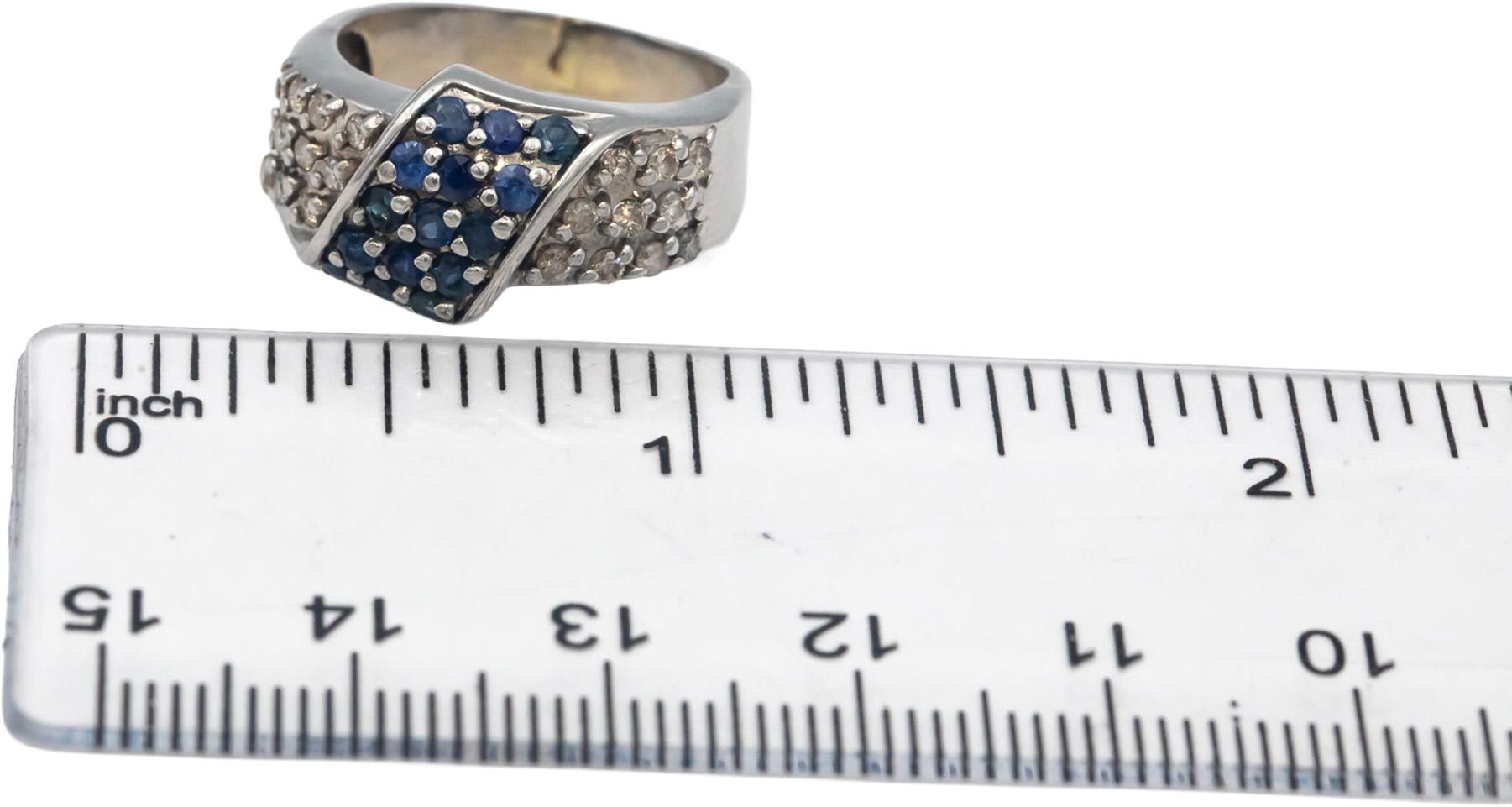 Round Diamond and Sapphire 14k White Gold Cluster Cocktail Ring 0.60CT Size 6.5
