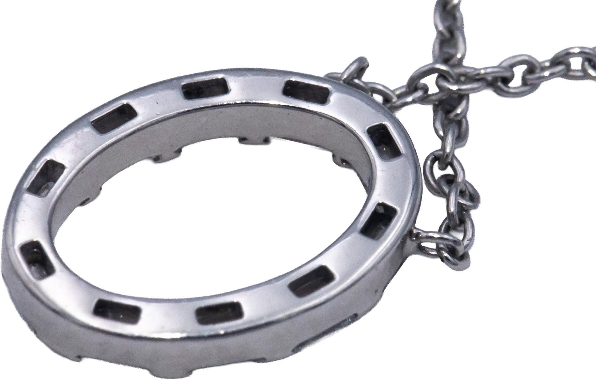 Diamond 18k White Gold VS Baguette Bar Set Oval Pendant Necklace 0.20CT