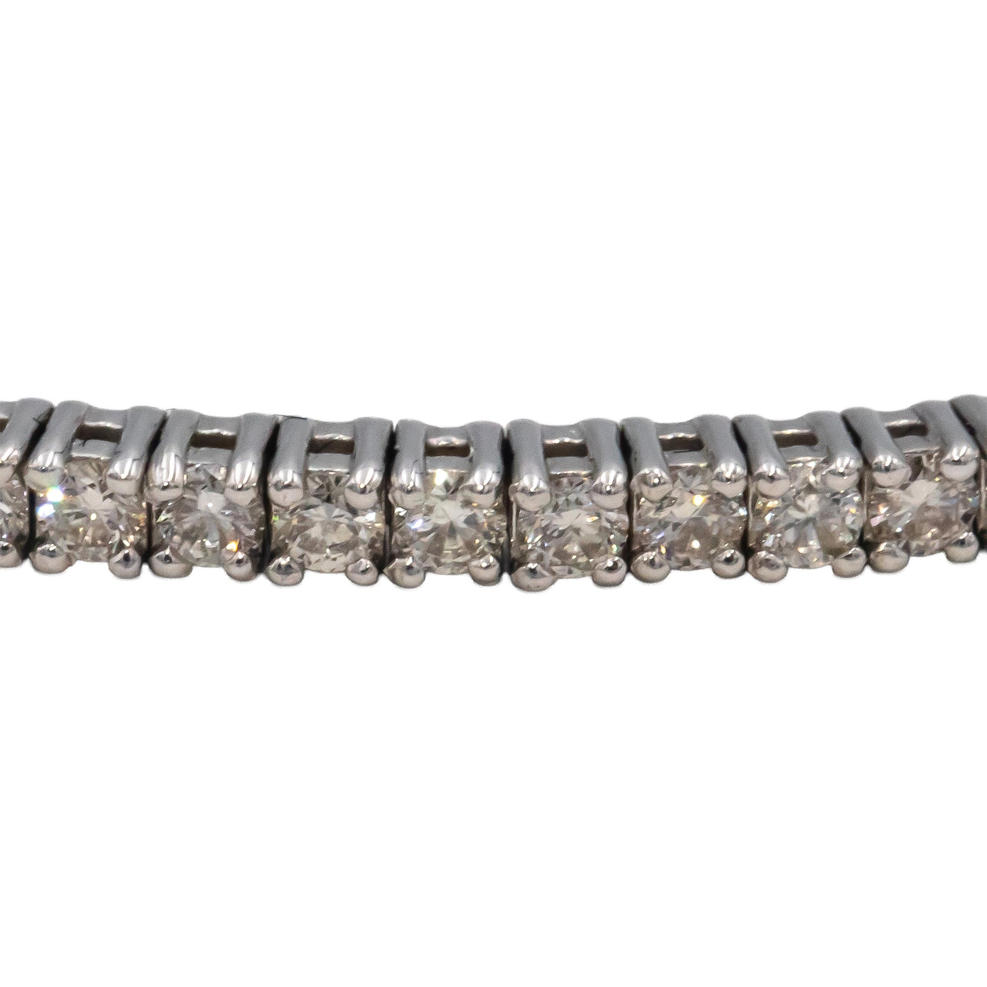 18k White Gold VS Round Diamond Semi-Flexible Bangle Bracelet 2.99CT