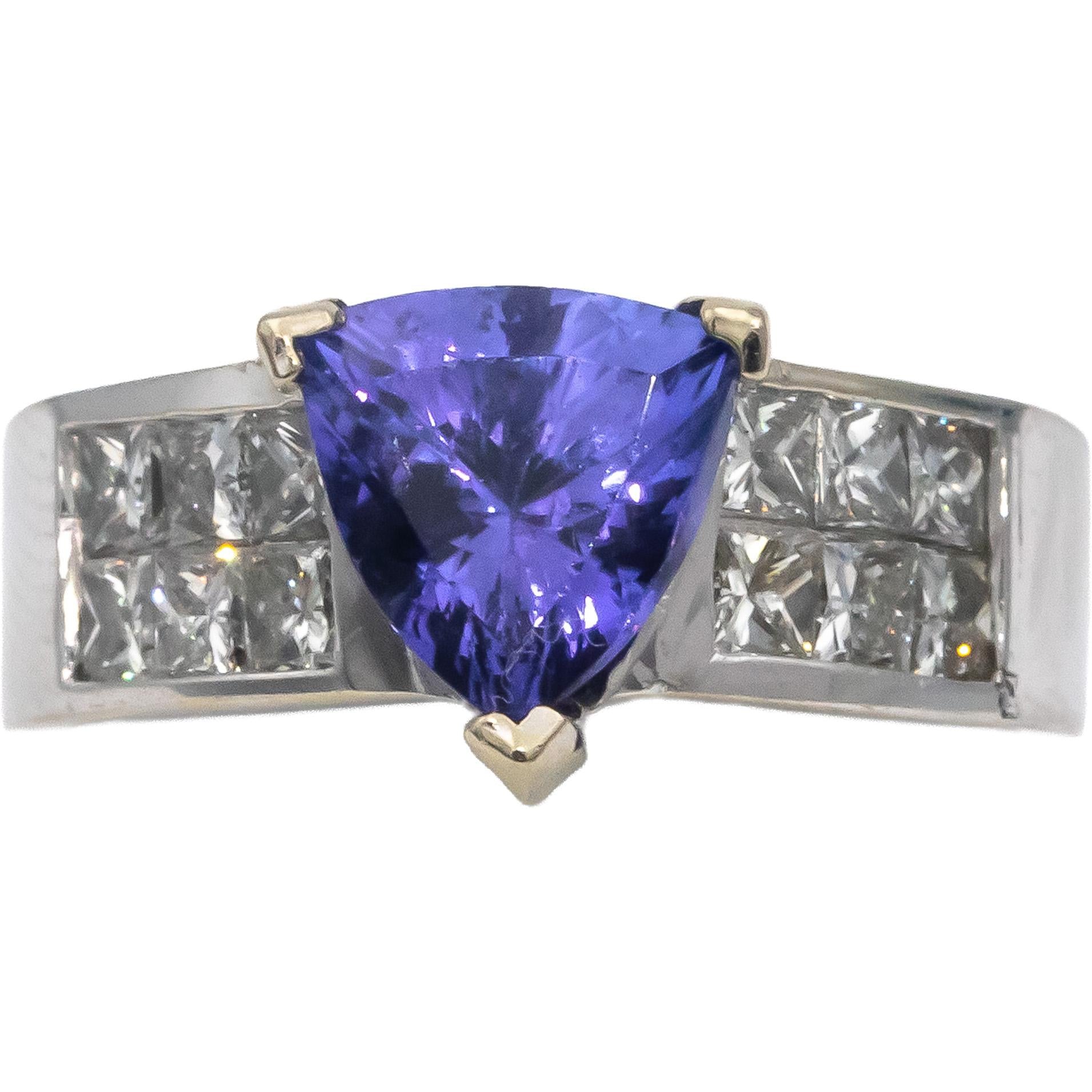 14k White Gold Trillion Tanzanite Princess Diamond Cocktail Ring 3.0CTW Size 6.5