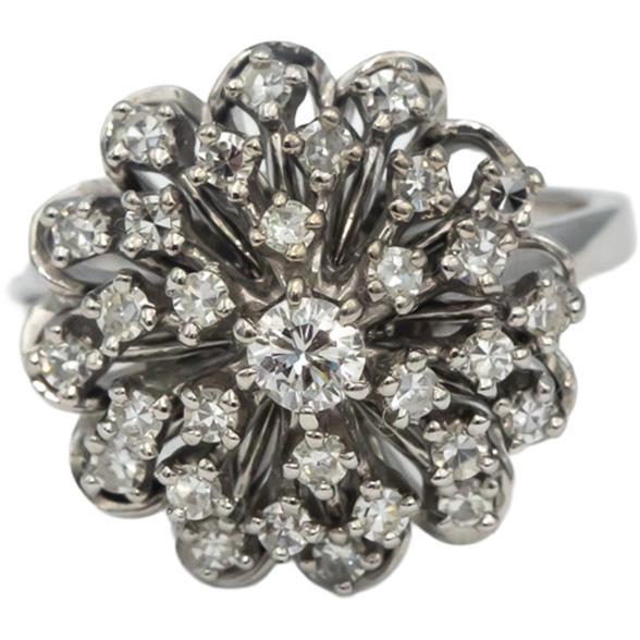 Vintage 18k White Gold VS Diamond Cluster Cocktail Ring 0.75CT Size 8.5