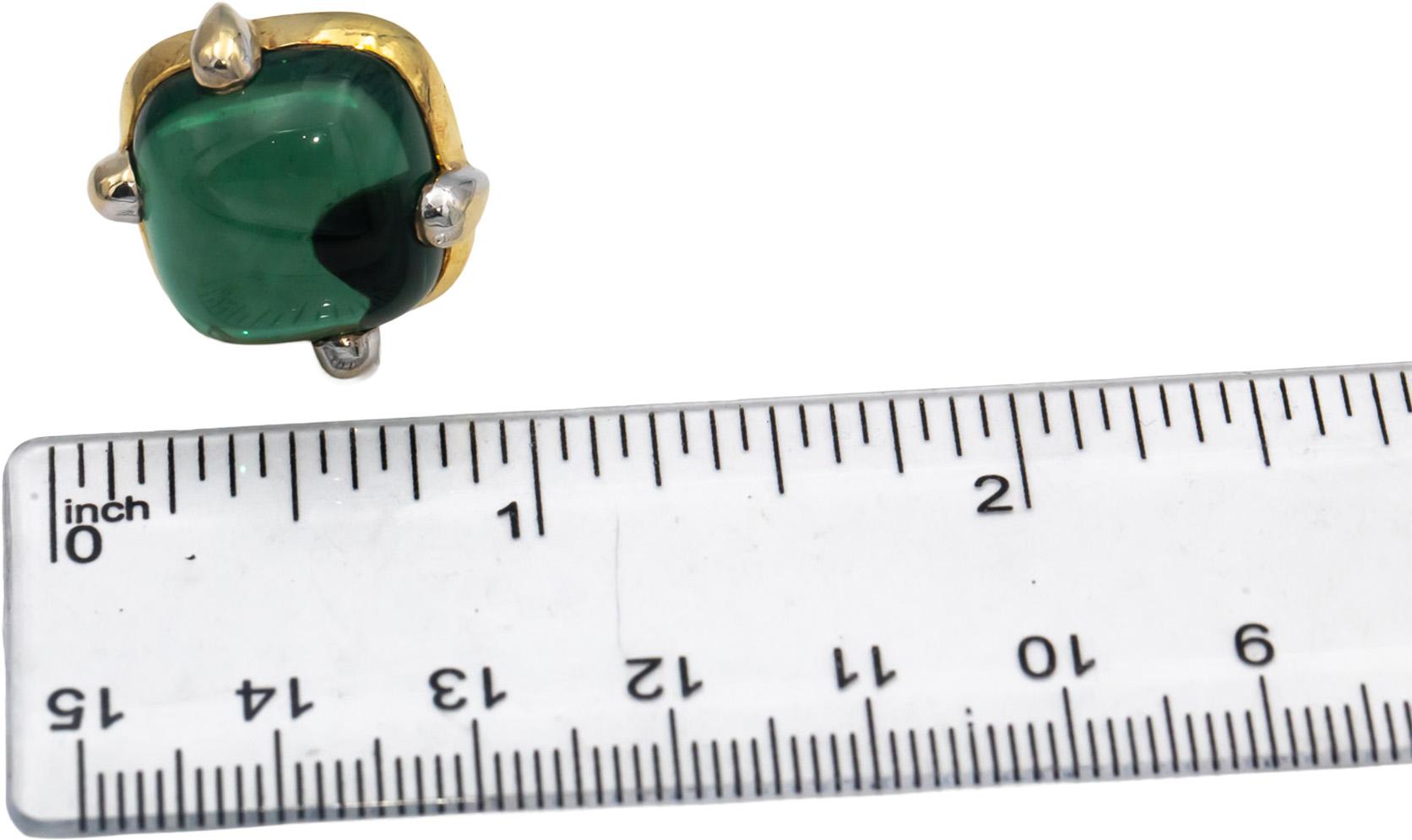 18k Yellow Gold Cabochon Green Quartz Earrings 30.0CT