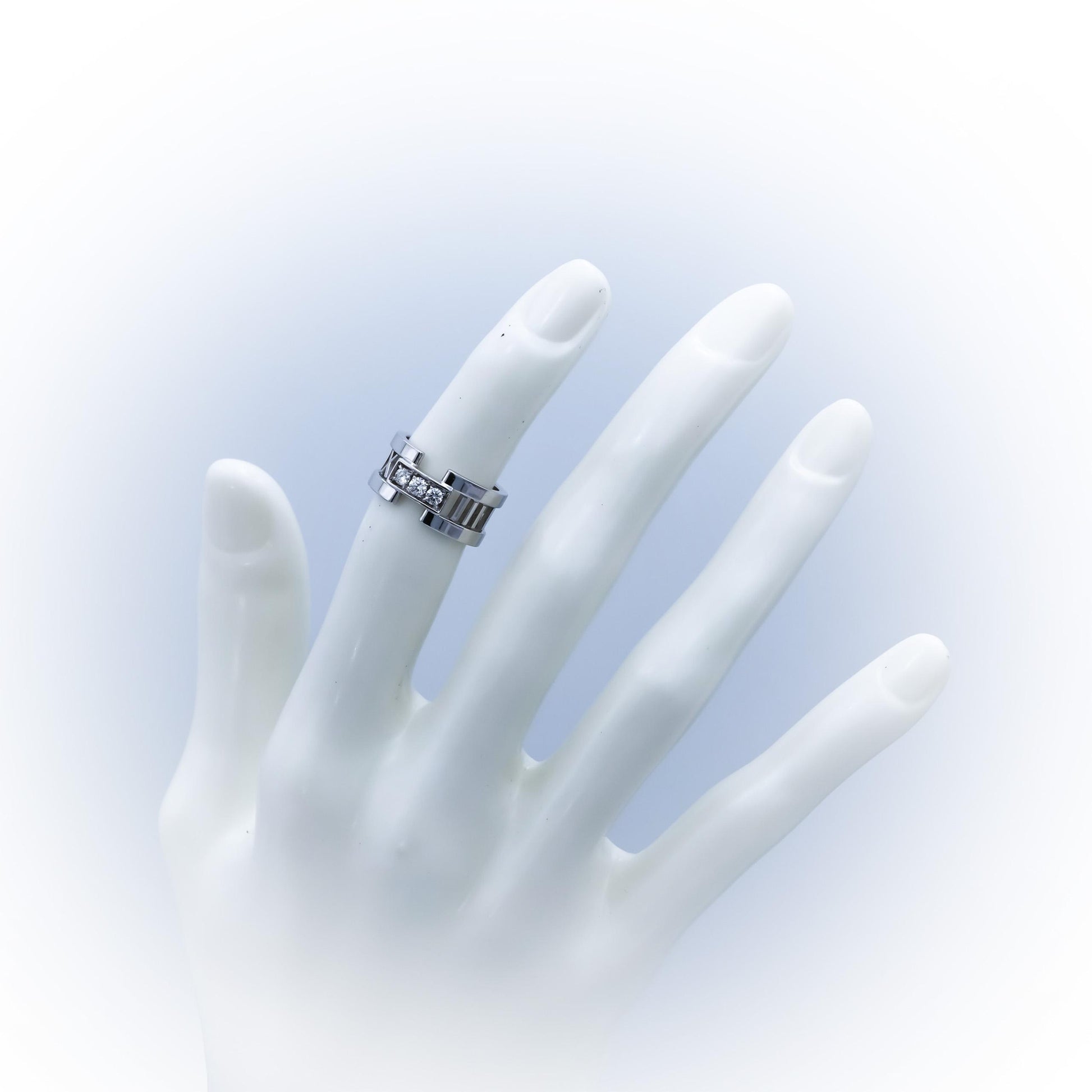 TIFFANY & CO. 18k White Gold VS Diamond Atlas Ring 0.12CT Size 4.25 4995 Retail