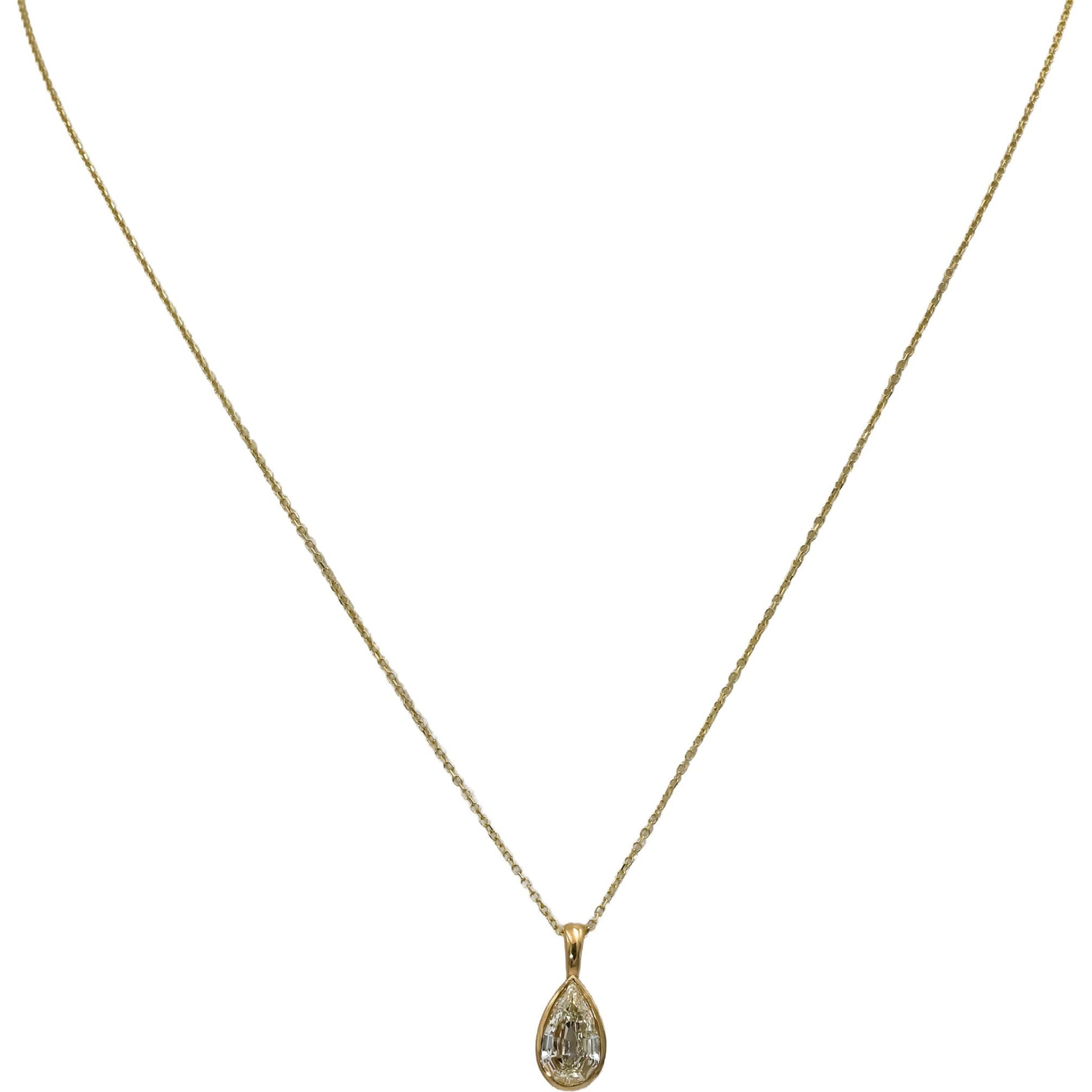 18k Yellow Gold VS Pear Shape Step Cut Diamond Solitaire Pendant Necklace 1.26CT