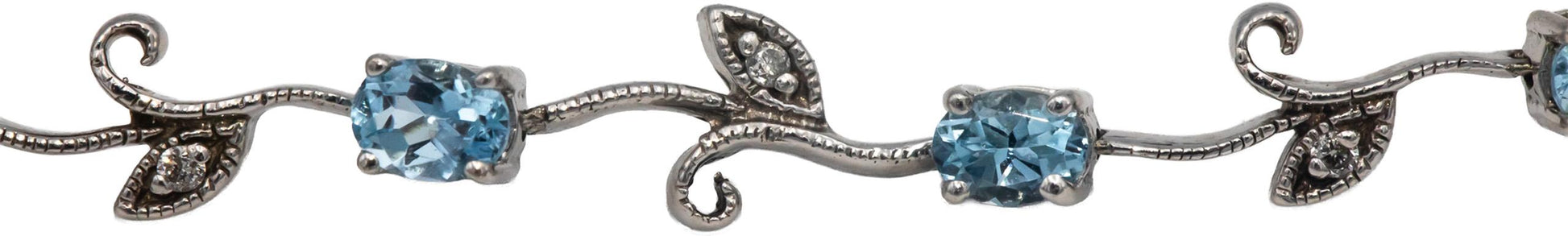 14k White Gold Diamond and Aquamarine Floral Link Bracelet 1.56CT