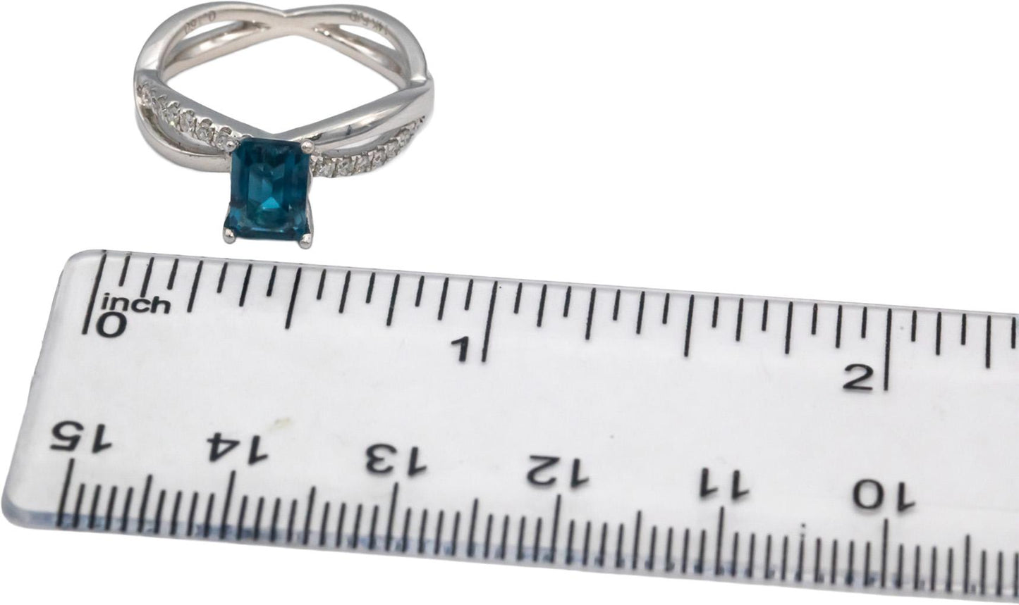 14k White Gold Jewelry 1.43CT Diamond and Topaz Ring Size 6