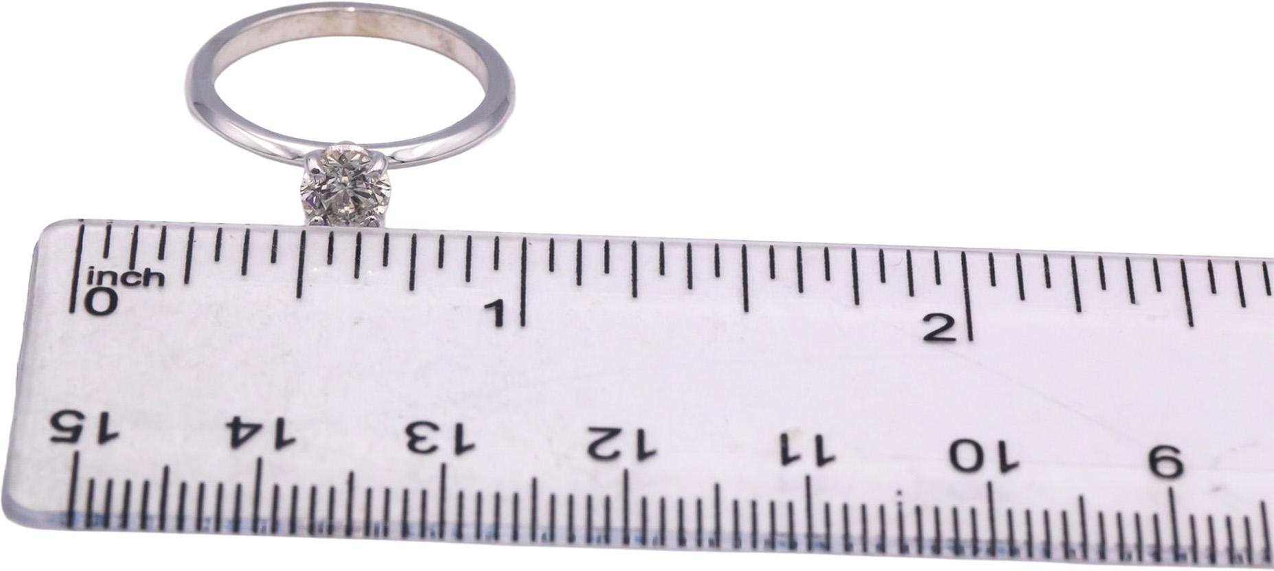 14k White Gold Round Diamond Solitaire Engagement Ring 0.58CT Size 6